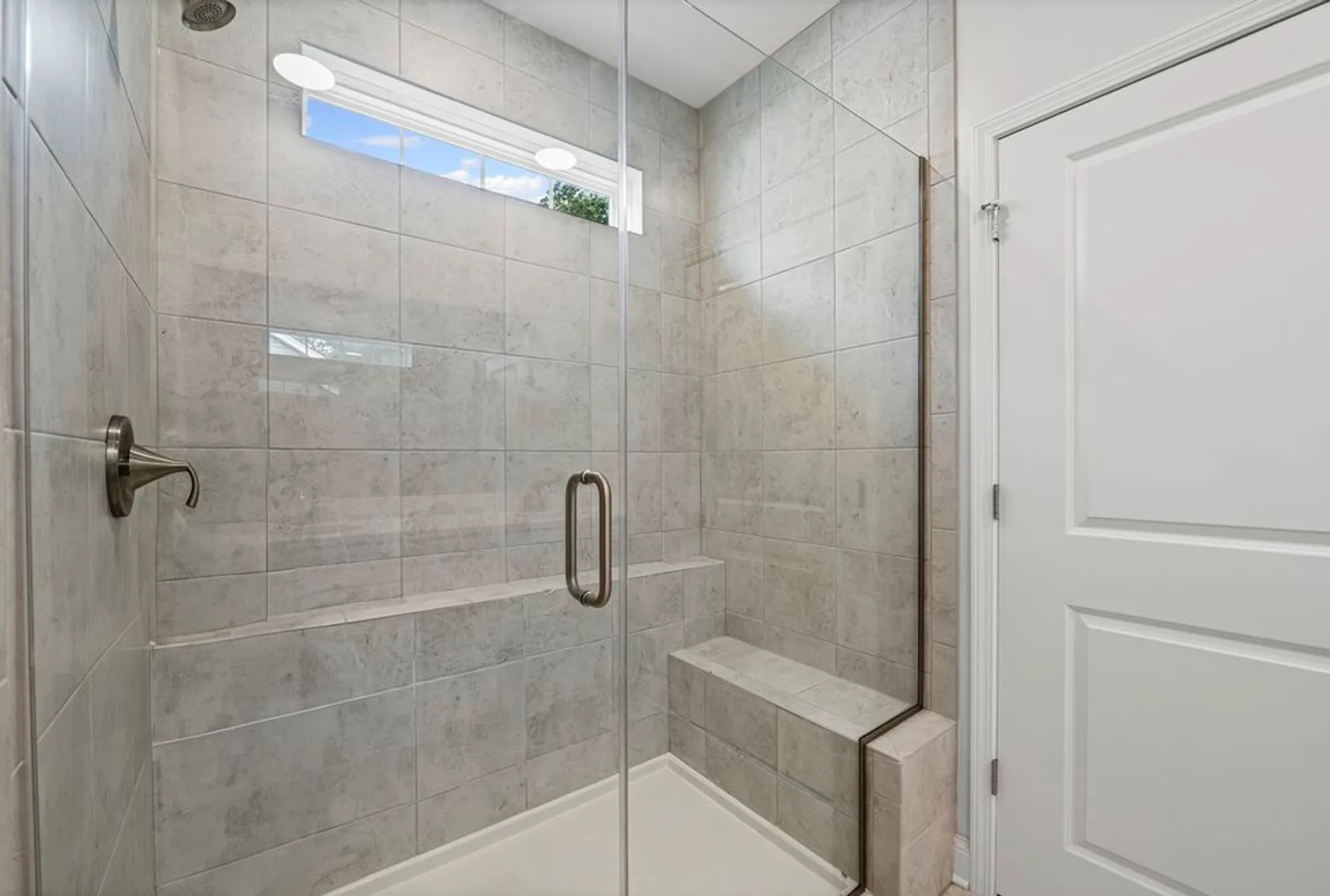 Property Slideshow image 15 of 29 | 1117 black cherry dr, Crystal Lake, IL, 60012