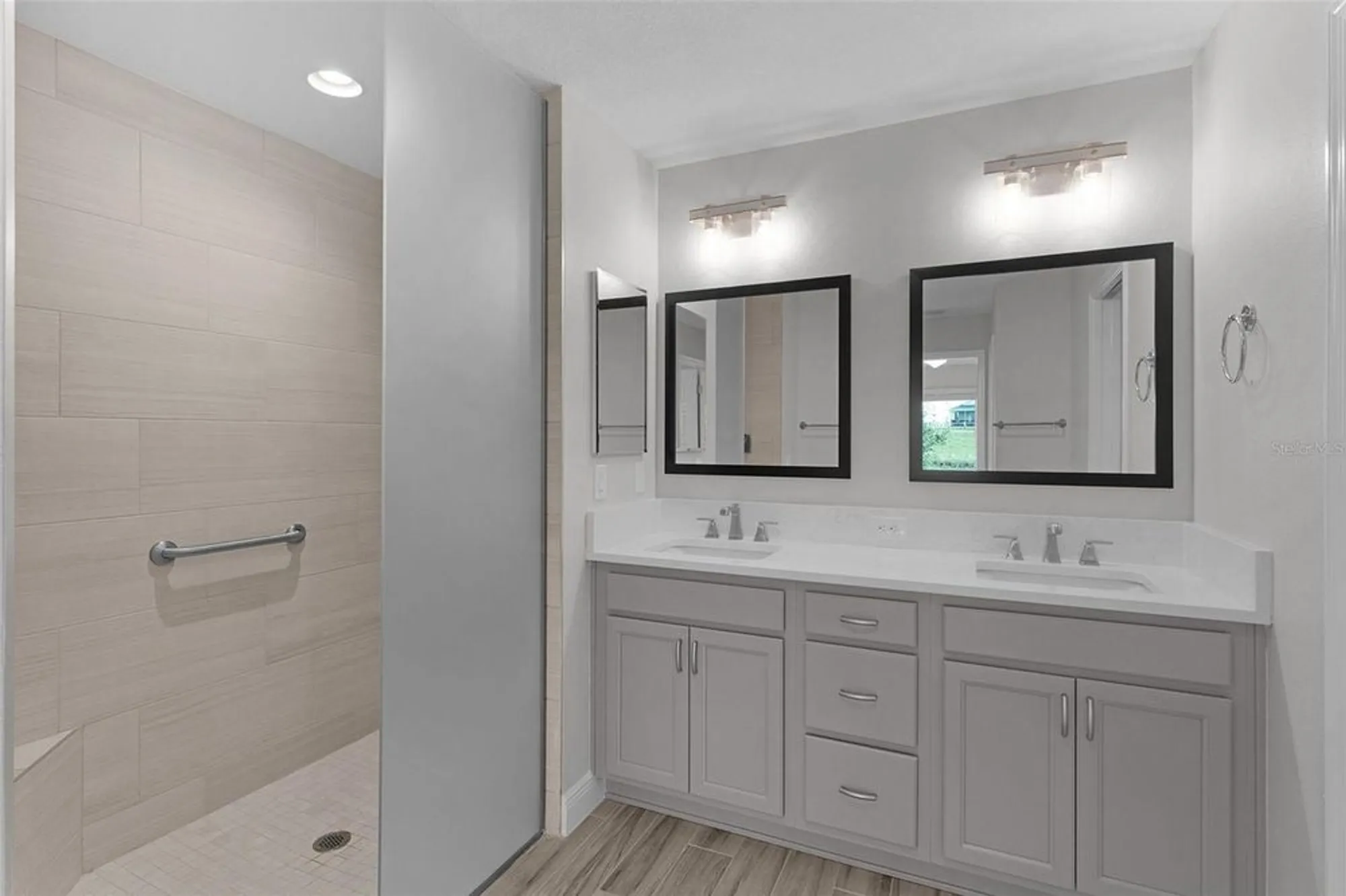 Property Slideshow image 17 of 39 | 6230 dingman way, The Villages, FL, 32163