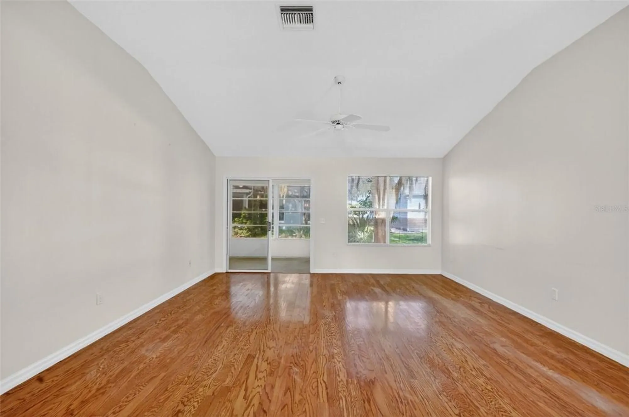 Property Slideshow image 18 of 40 | 604 juanita ct, The Villages, FL, 32159
