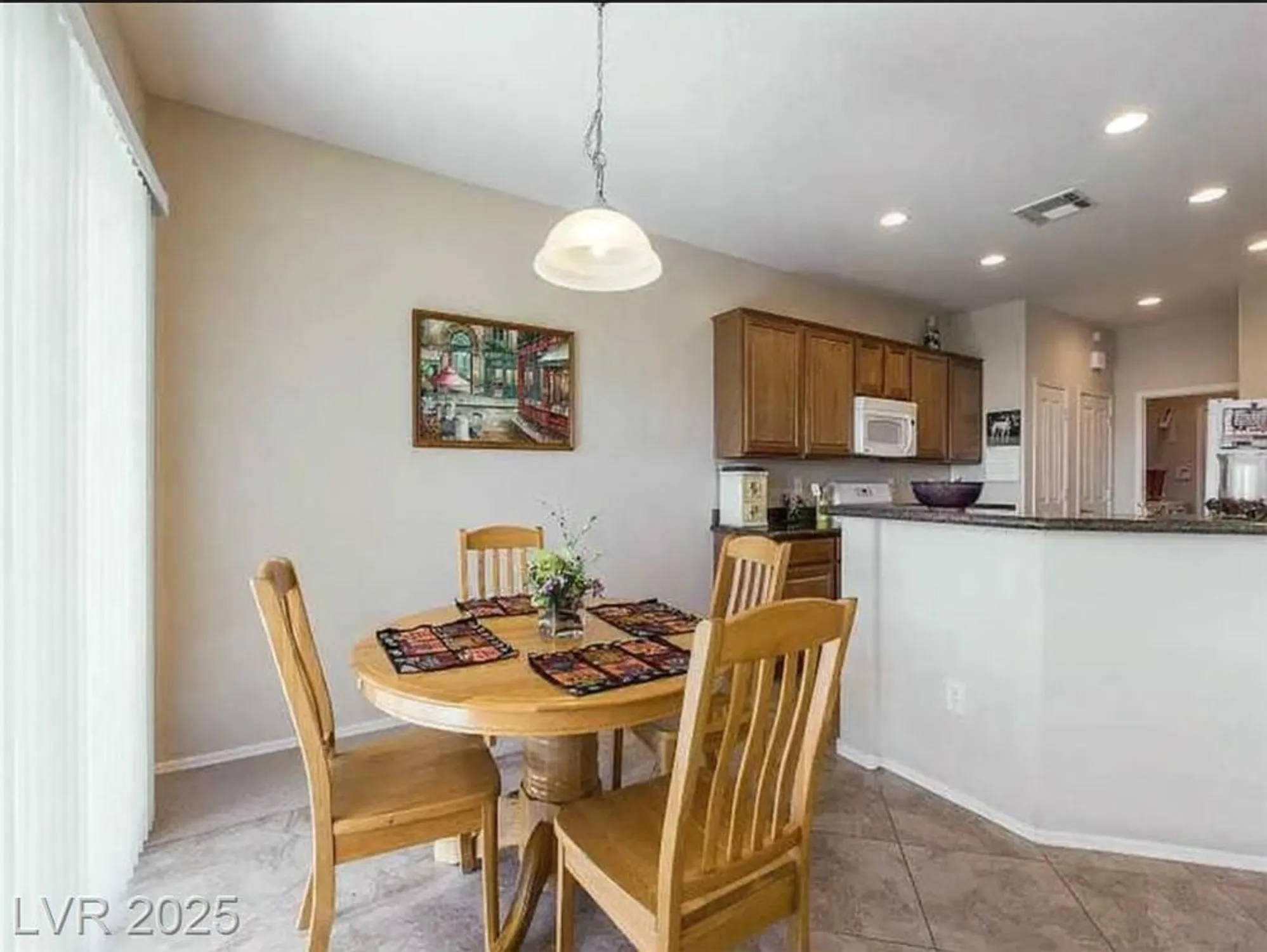 Property Slideshow image 6 of 17 | 2473 luminous stars st, Henderson, NV, 89044