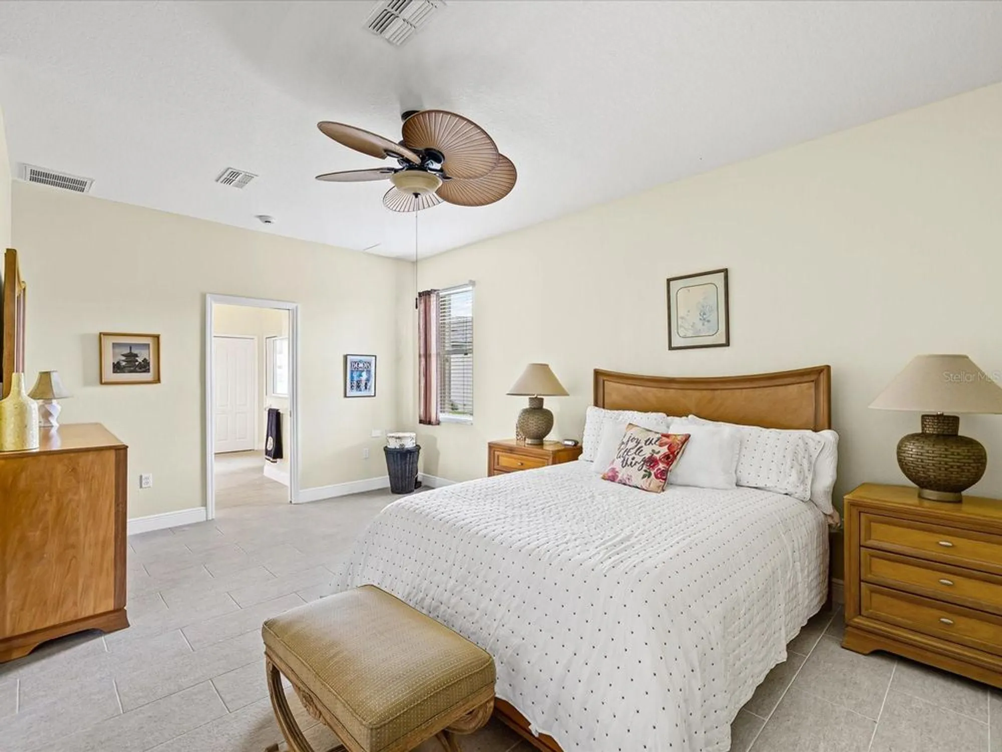 Property Slideshow image 7 of 74 | 11802 wayside willow ct, Hudson, FL, 34667