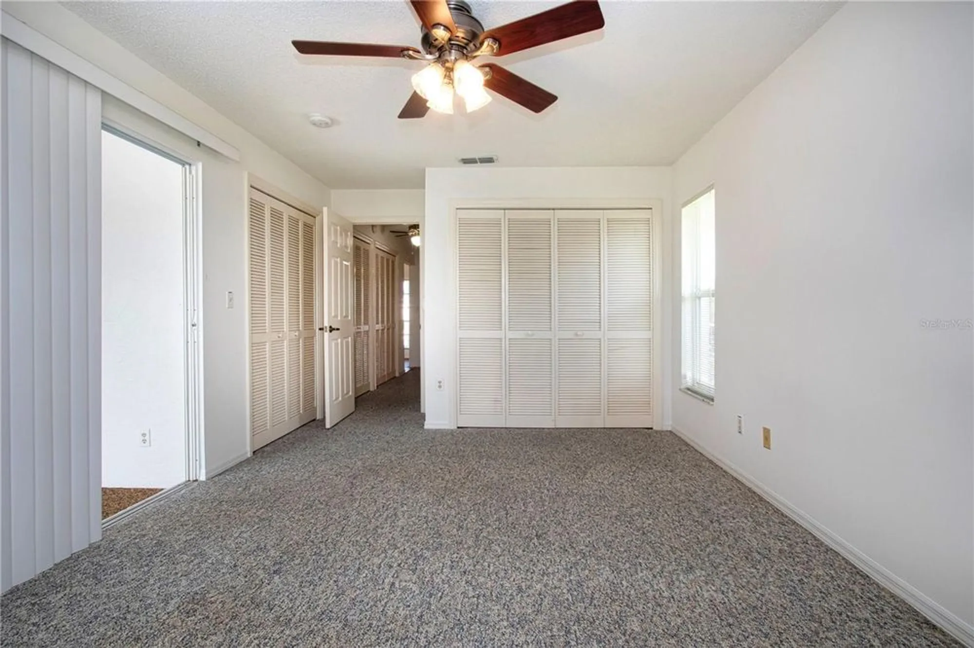 Property Slideshow image 36 of 60 | 2016 new bedford dr, Sun City Center, FL, 33573