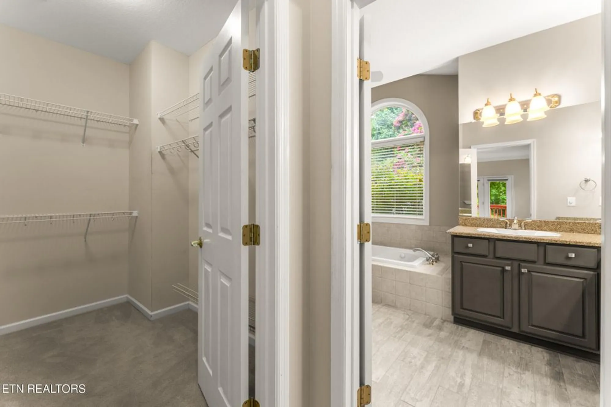 Property Slideshow image 20 of 58 | 123 inata cir, Loudon, TN, 37774