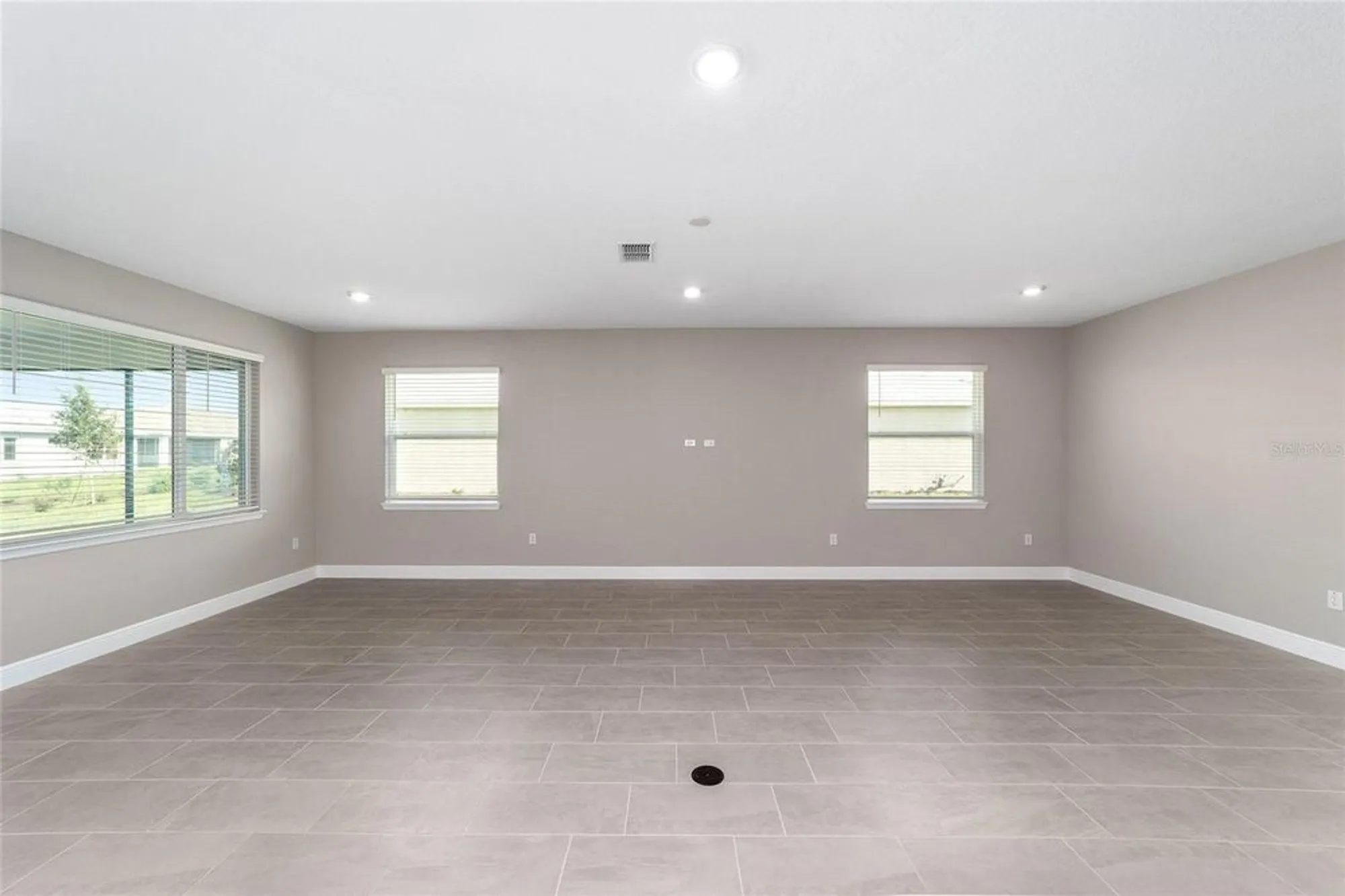 Property Slideshow image 13 of 37 | 10308 sw 105th ct, Ocala, FL, 34481