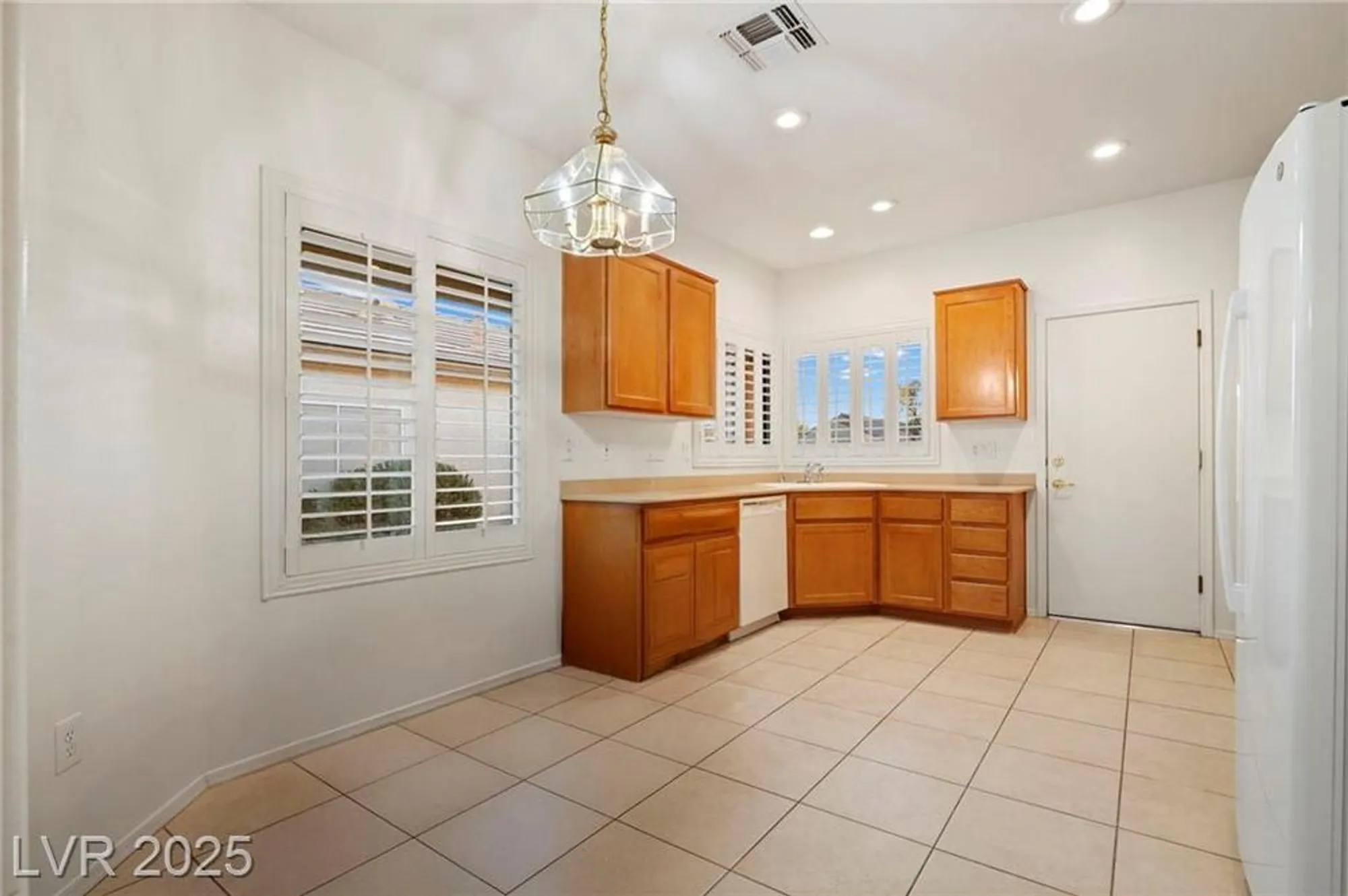 Property Slideshow image 22 of 62 | 2170 oliver springs st, Henderson, NV, 89052