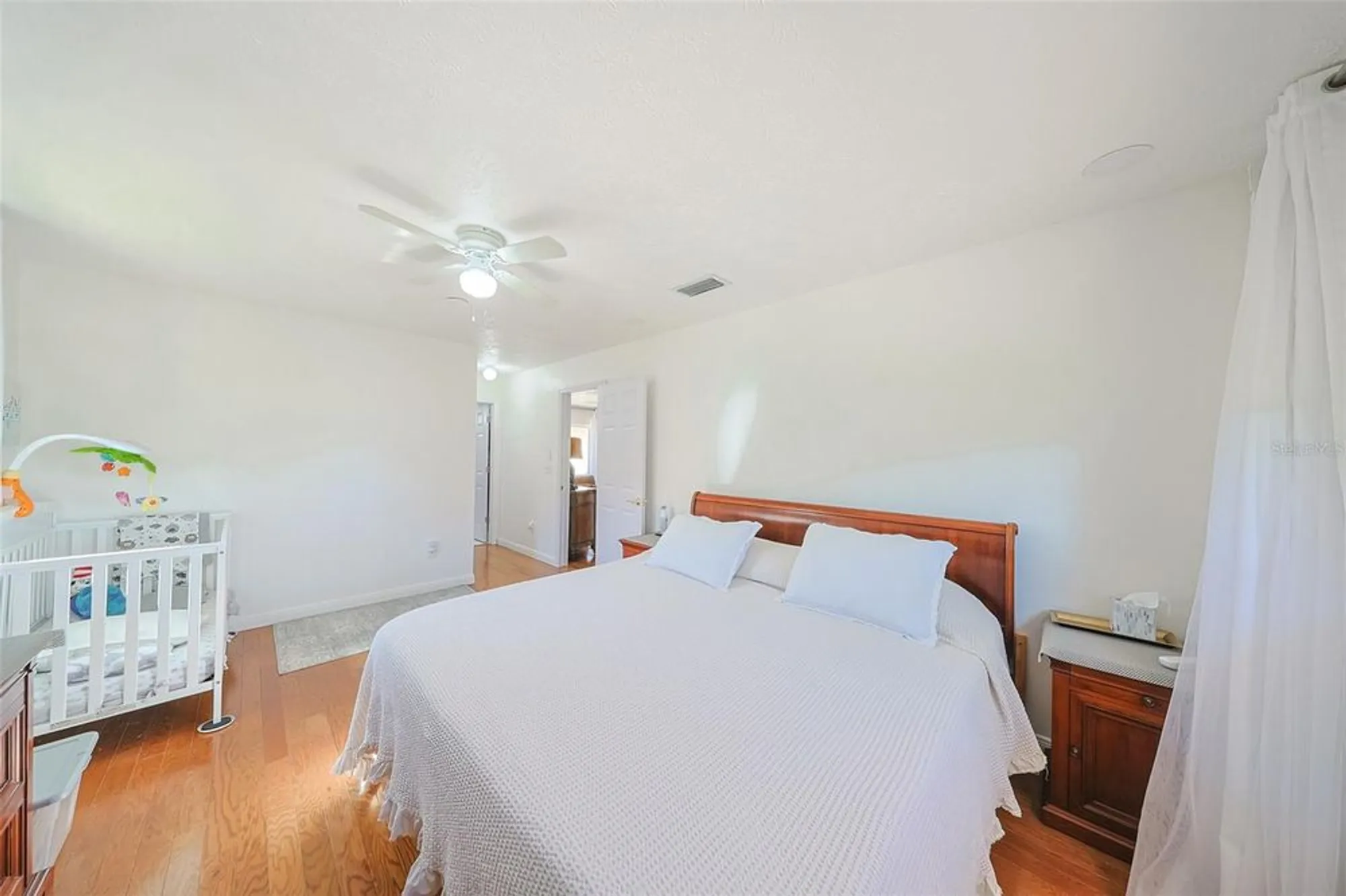 Property Slideshow image 21 of 39 | 627 fort duquesna dr, Sun City Center, FL, 33573