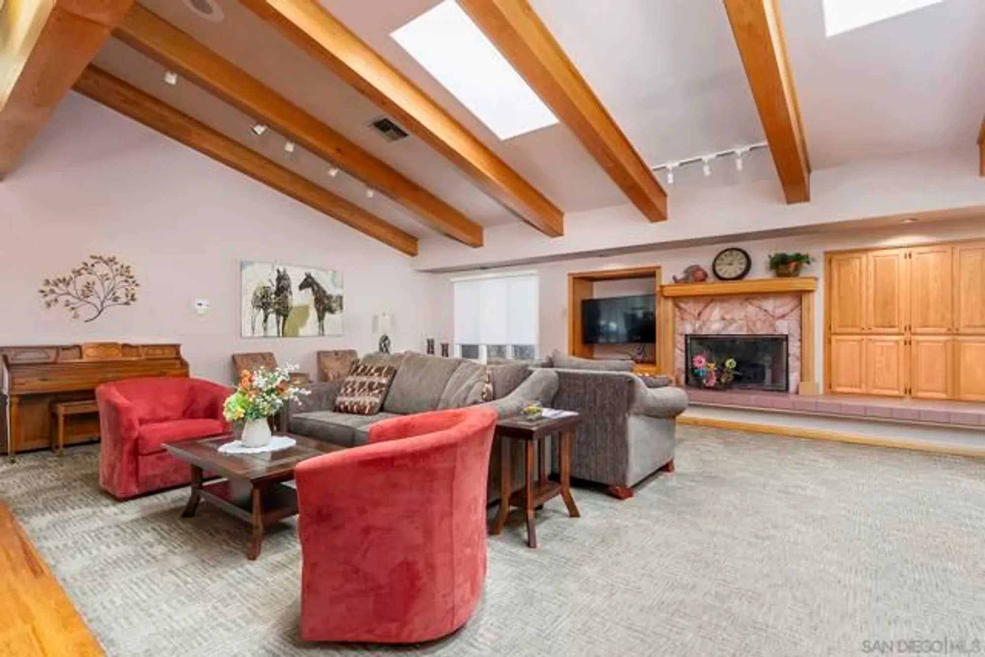 Property Slideshow image 24 of 29 | 6350 genesee ave 108, San Diego, CA, 92122