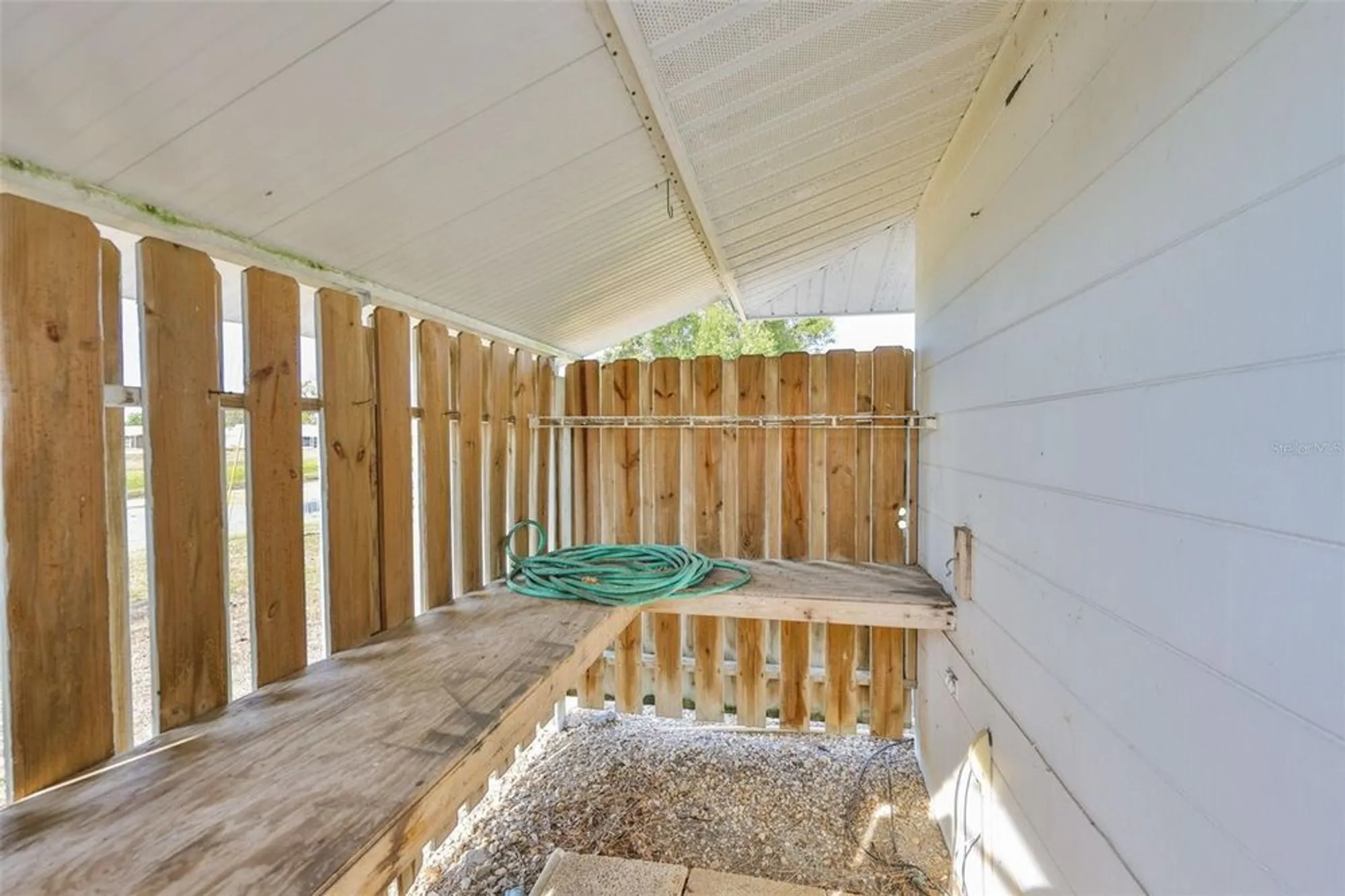 Property Slideshow image 40 of 63 | 1502 desert hills dr, Sun City Center, FL, 33573