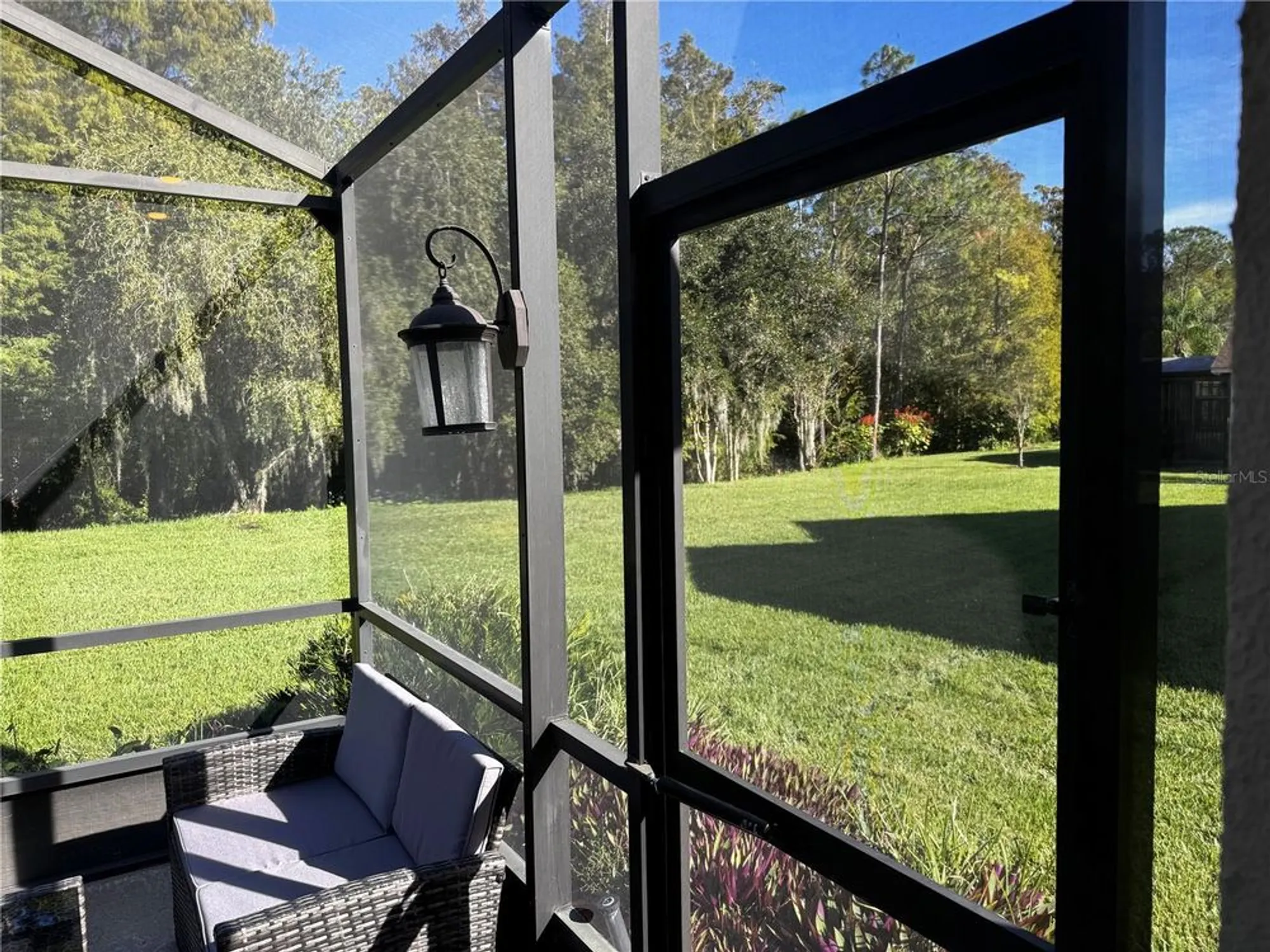 Property Slideshow image 24 of 68 | 100 vizcaya ct, Poinciana, FL, 34759