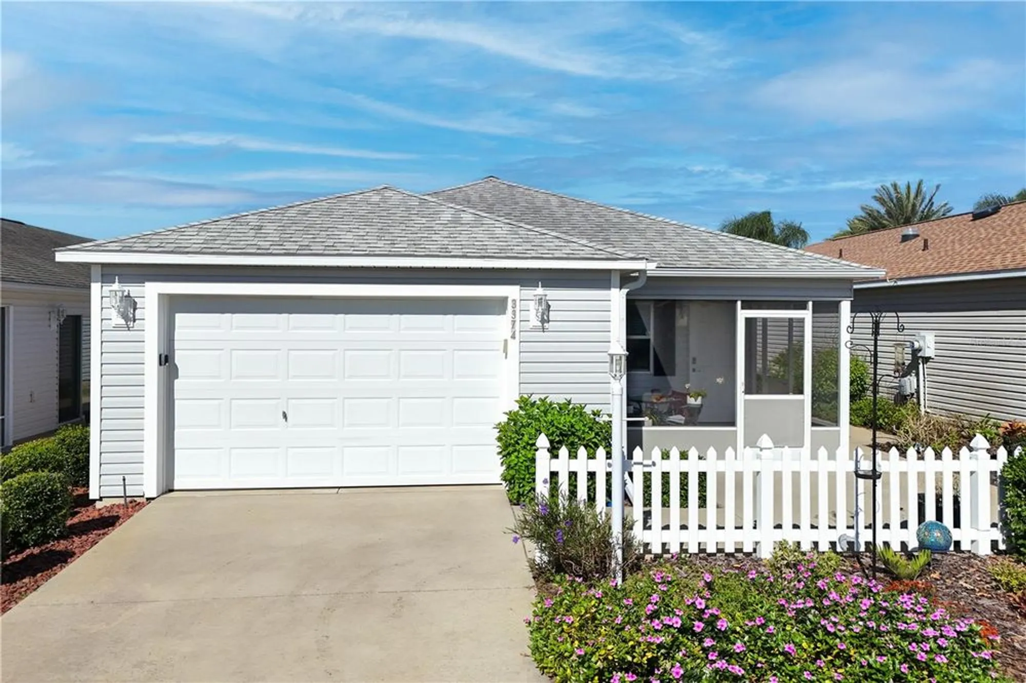 Property Slideshow image 22 of 42 | 3374 castlegate ct, The Villages, FL, 32163