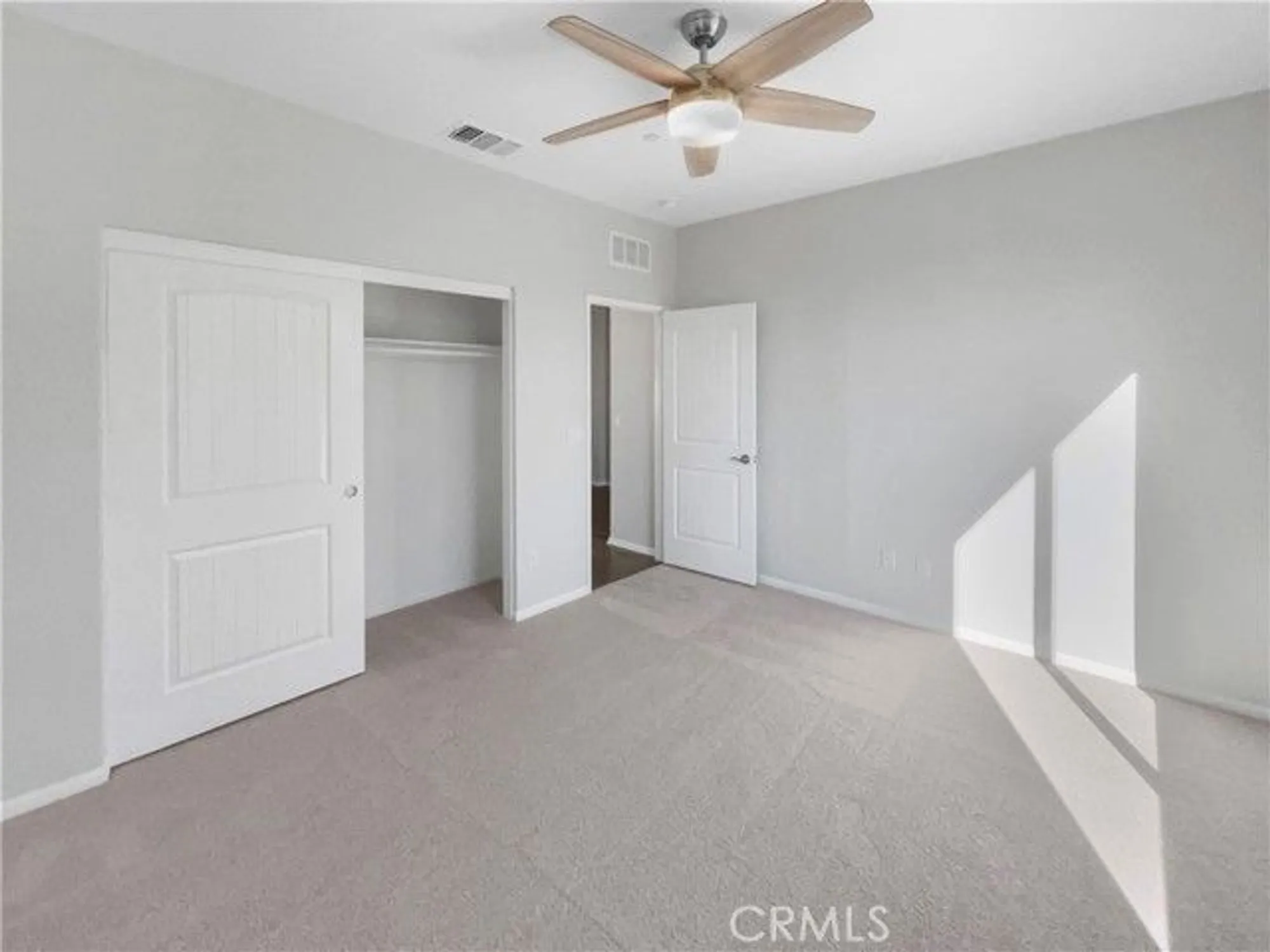 Property Slideshow image 10 of 18 | 11444 river run st, Apple Valley, CA, 92308