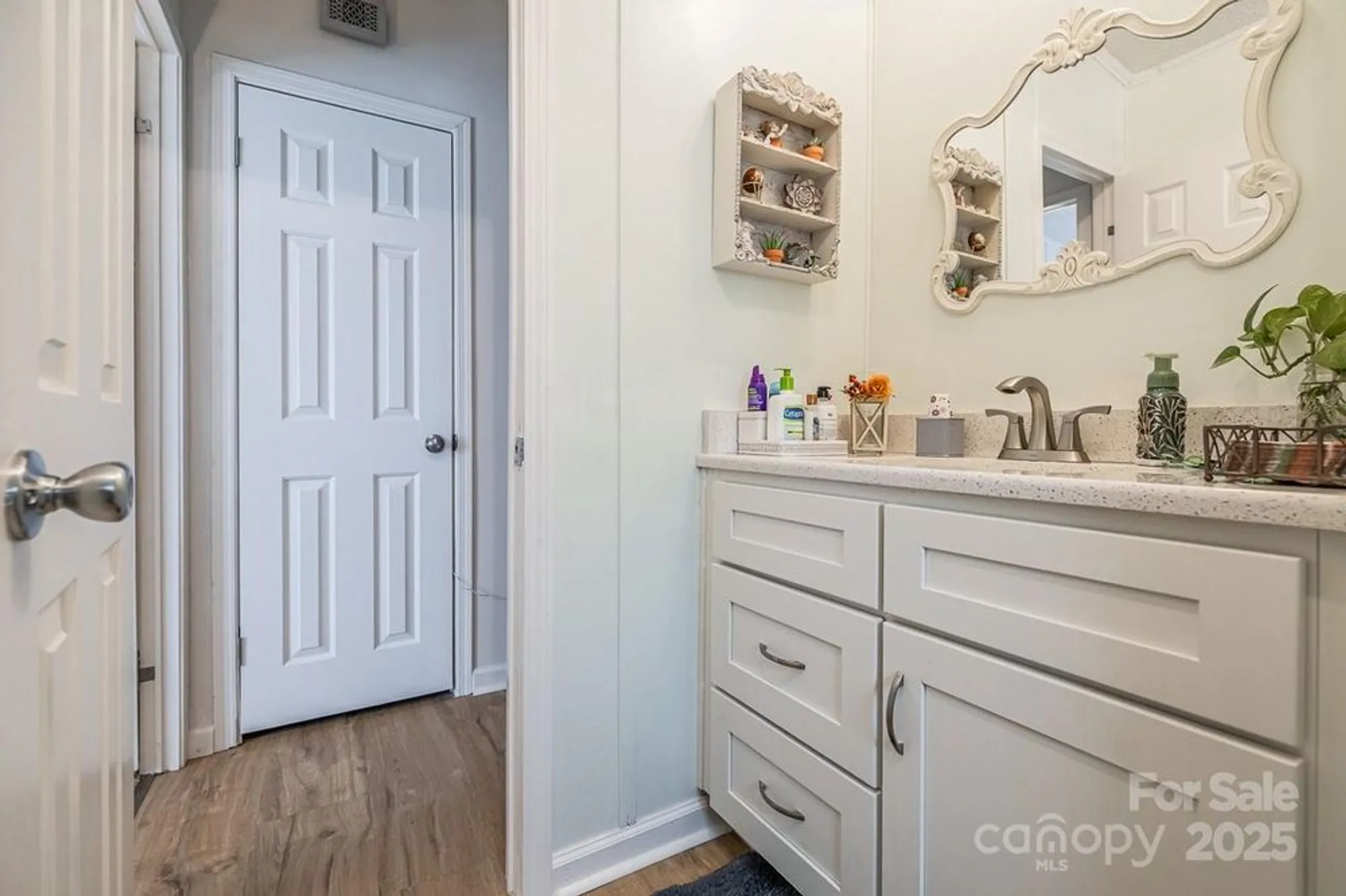 Property Slideshow image 38 of 43 | 445 riverwind dr, Hendersonville, NC, 28739