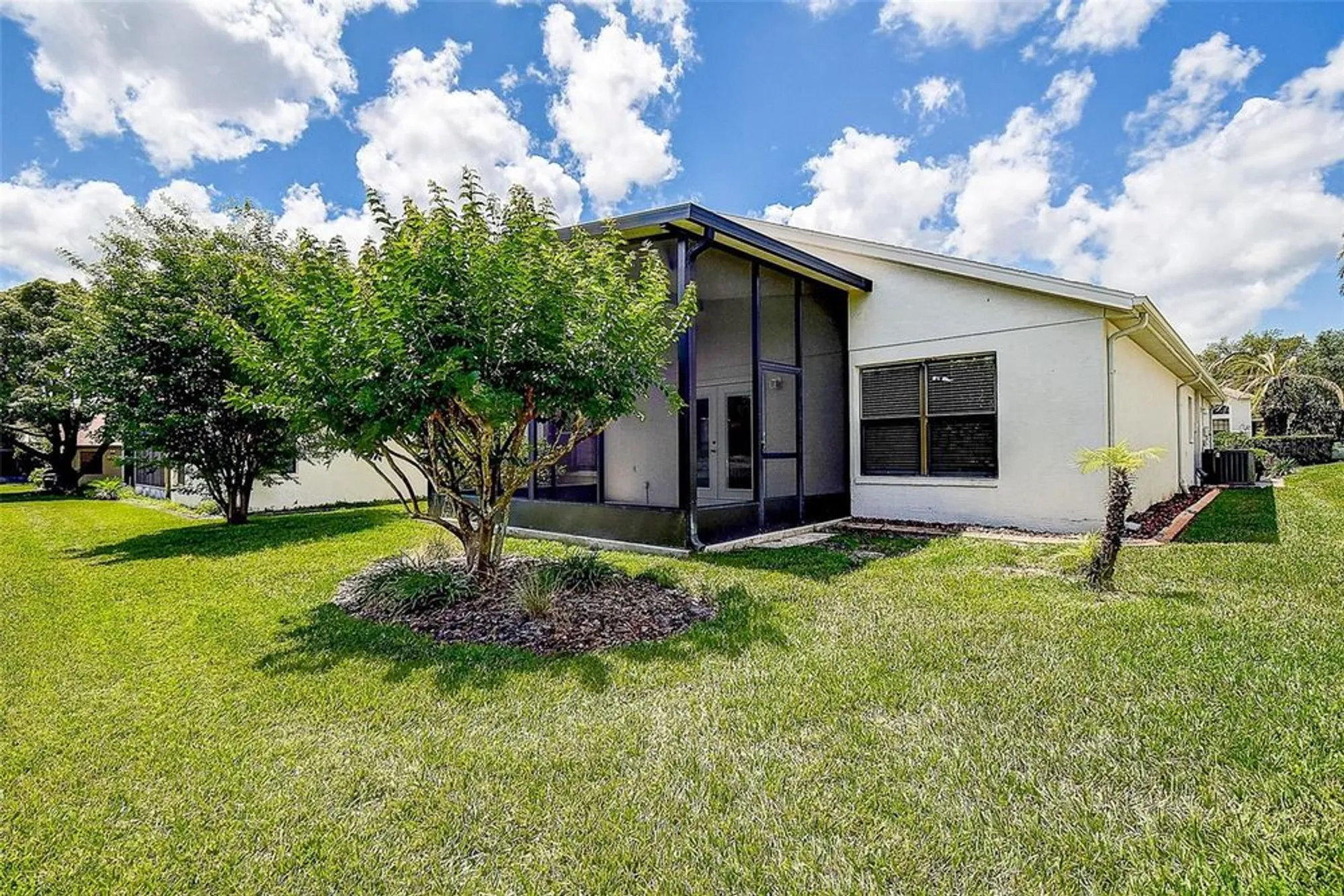 Property Slideshow image 26 of 31 | 11121 cherrywood ct, Spring Hill, FL, 34609