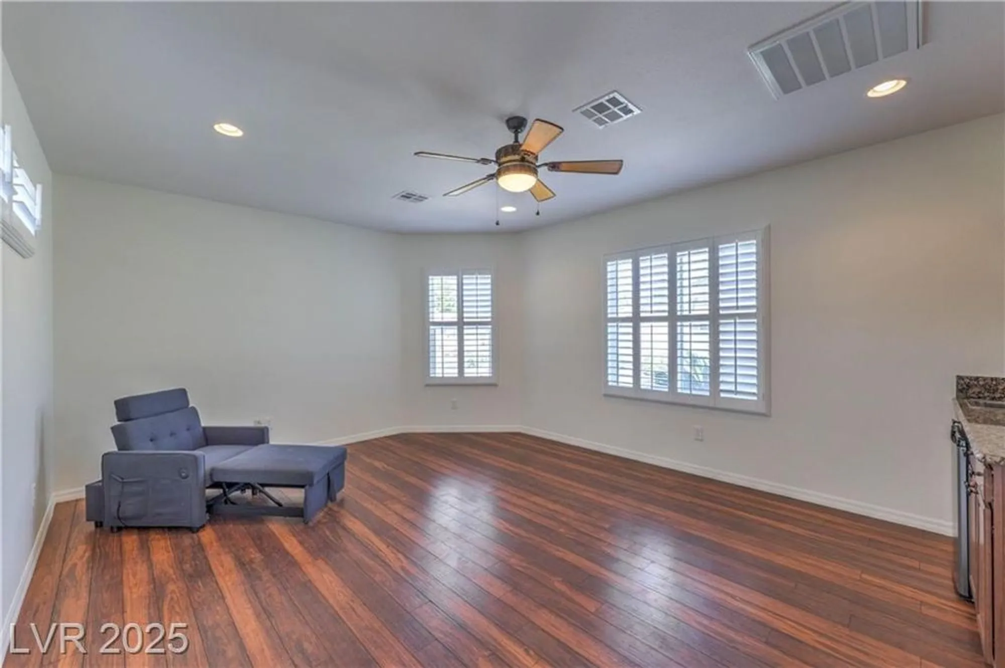 Property Slideshow image 10 of 52 | 1717 warrington dr, Henderson, NV, 89052