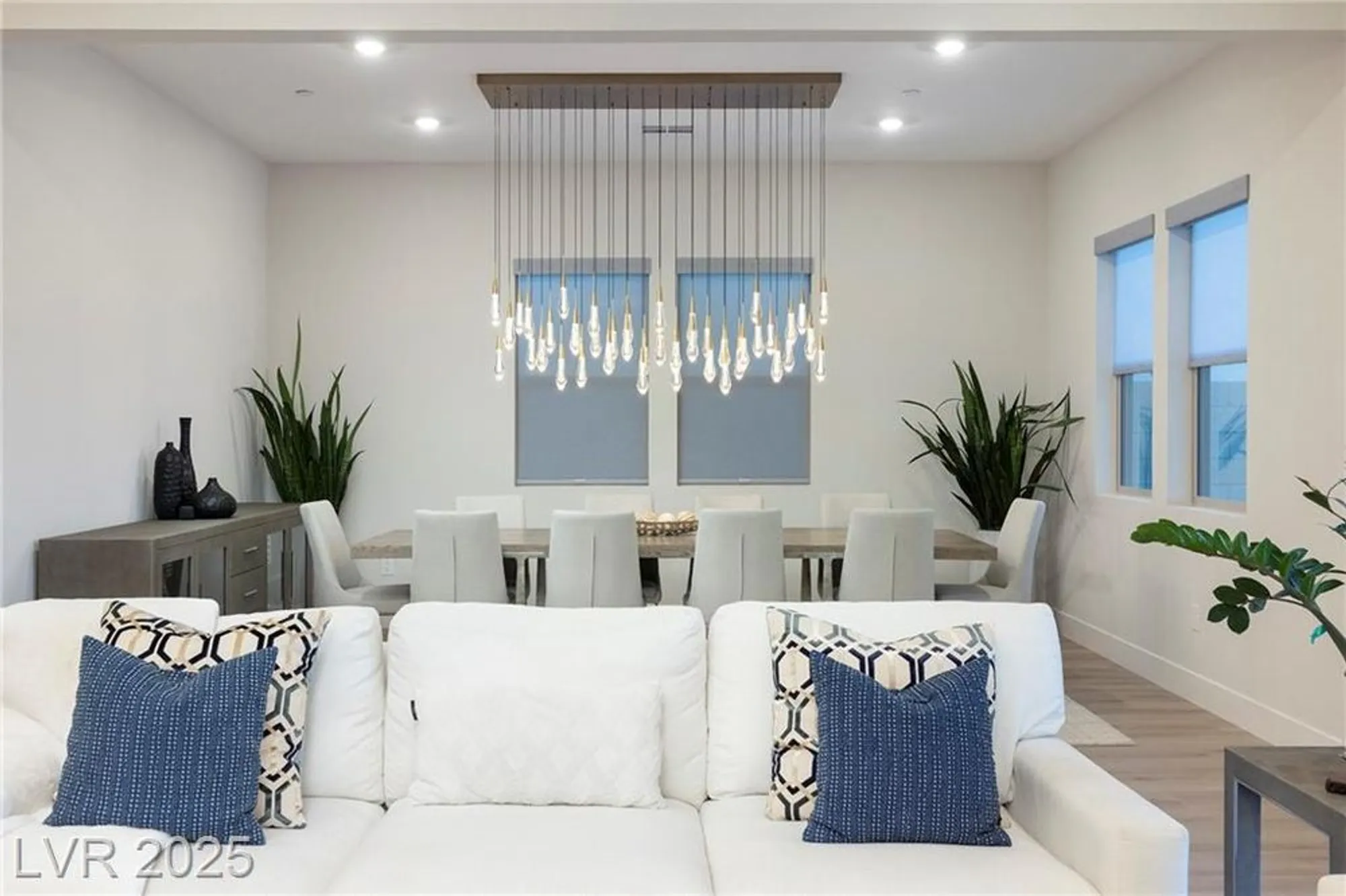 Property Slideshow image 19 of 63 | 351 tigullio ave, Henderson, NV, 89011