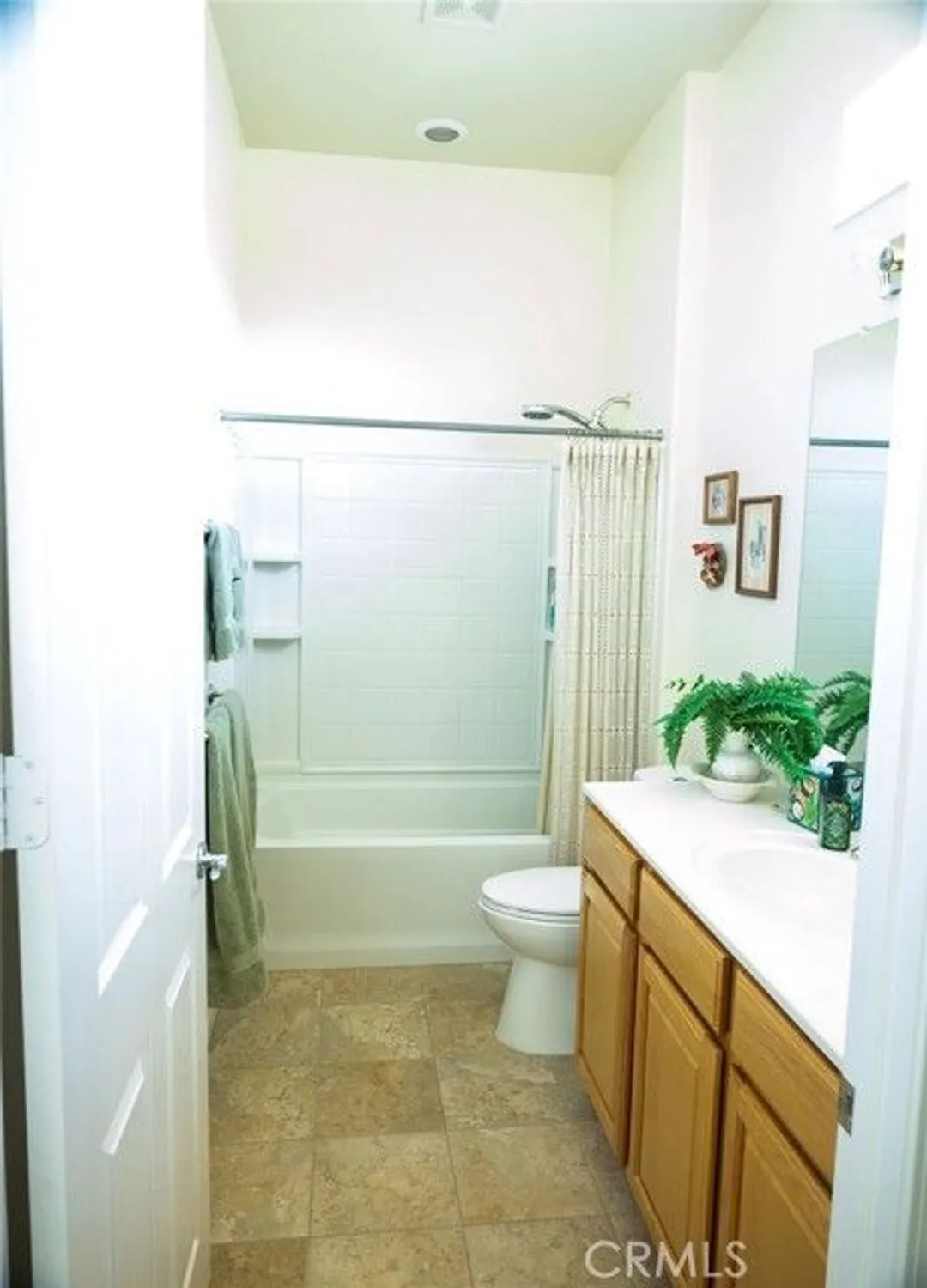 Property Slideshow image 4 of 17 | 10939 rockaway glen rd, Apple Valley, CA, 92308