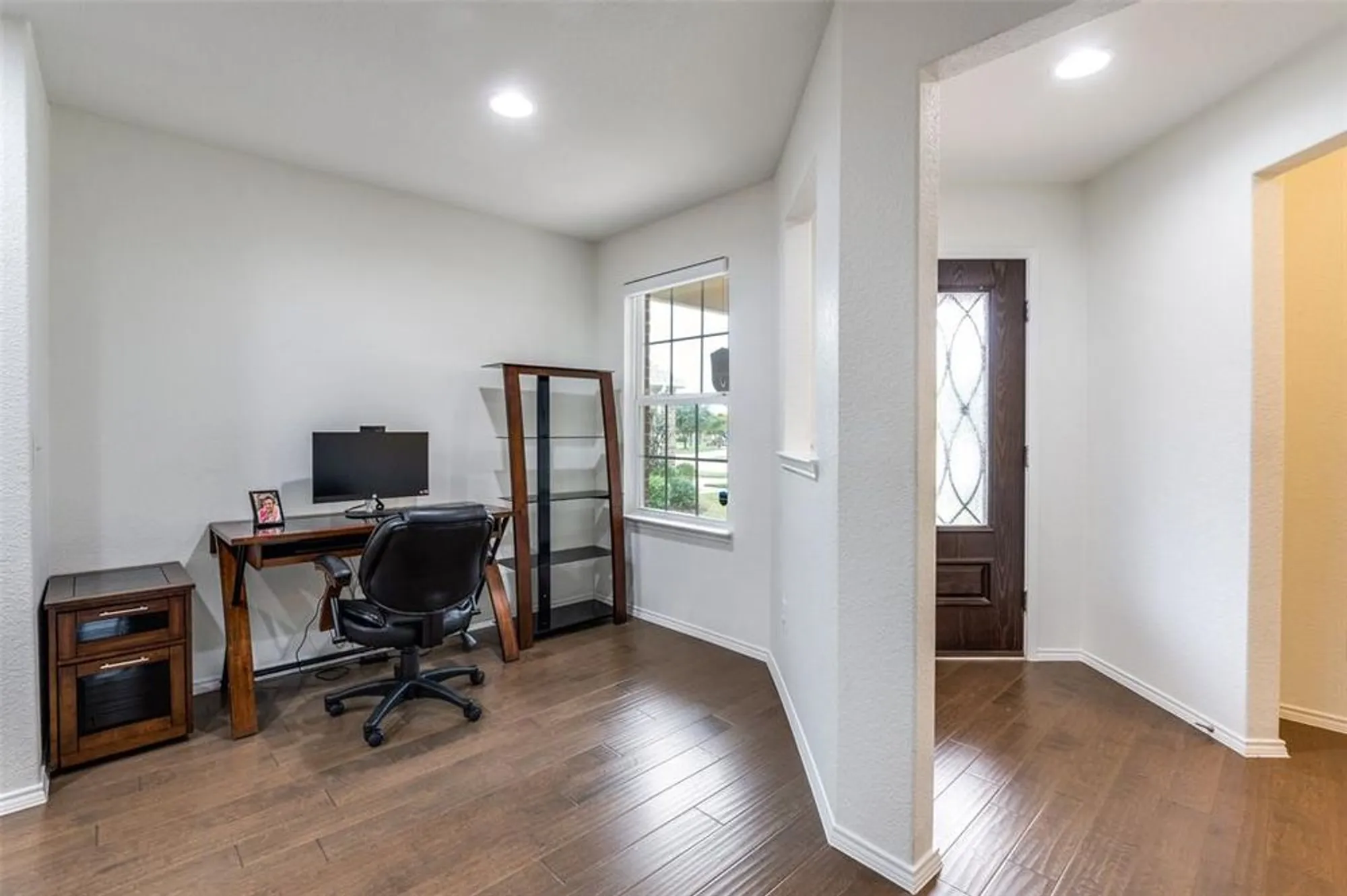 Property Slideshow image 4 of 25 | 8040 cool river dr, Frisco, TX, 75036