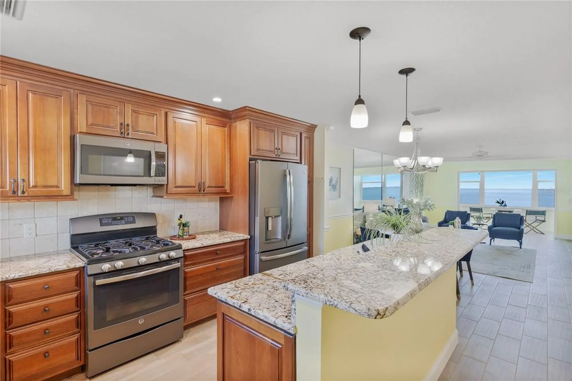 Property Slideshow image 6 of 36 | 7 dunoon pl apt 306, Dunedin, FL, 34698