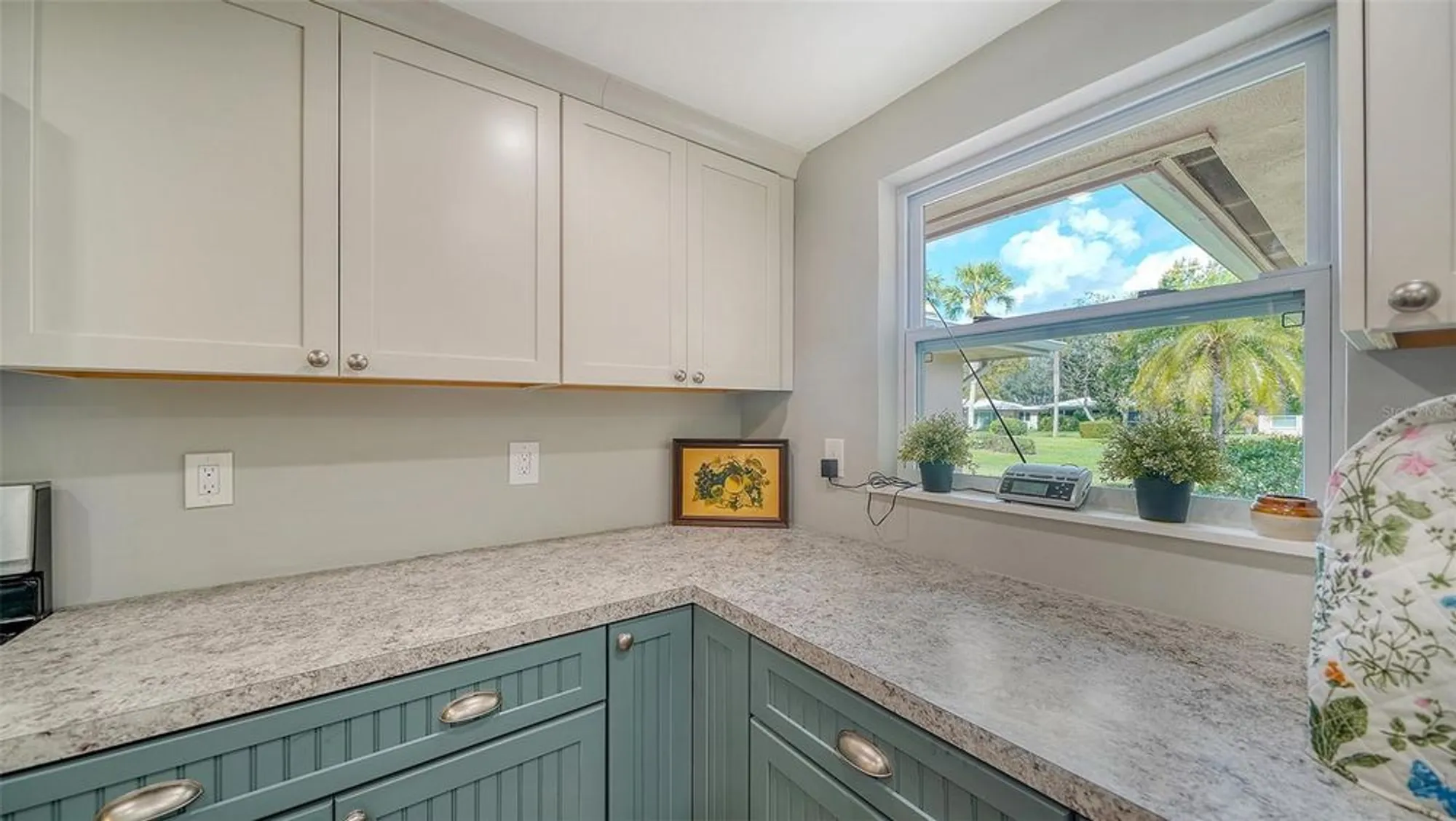 Property Slideshow image 25 of 78 | 3278 village green dr # 1024, Sarasota, FL, 34239