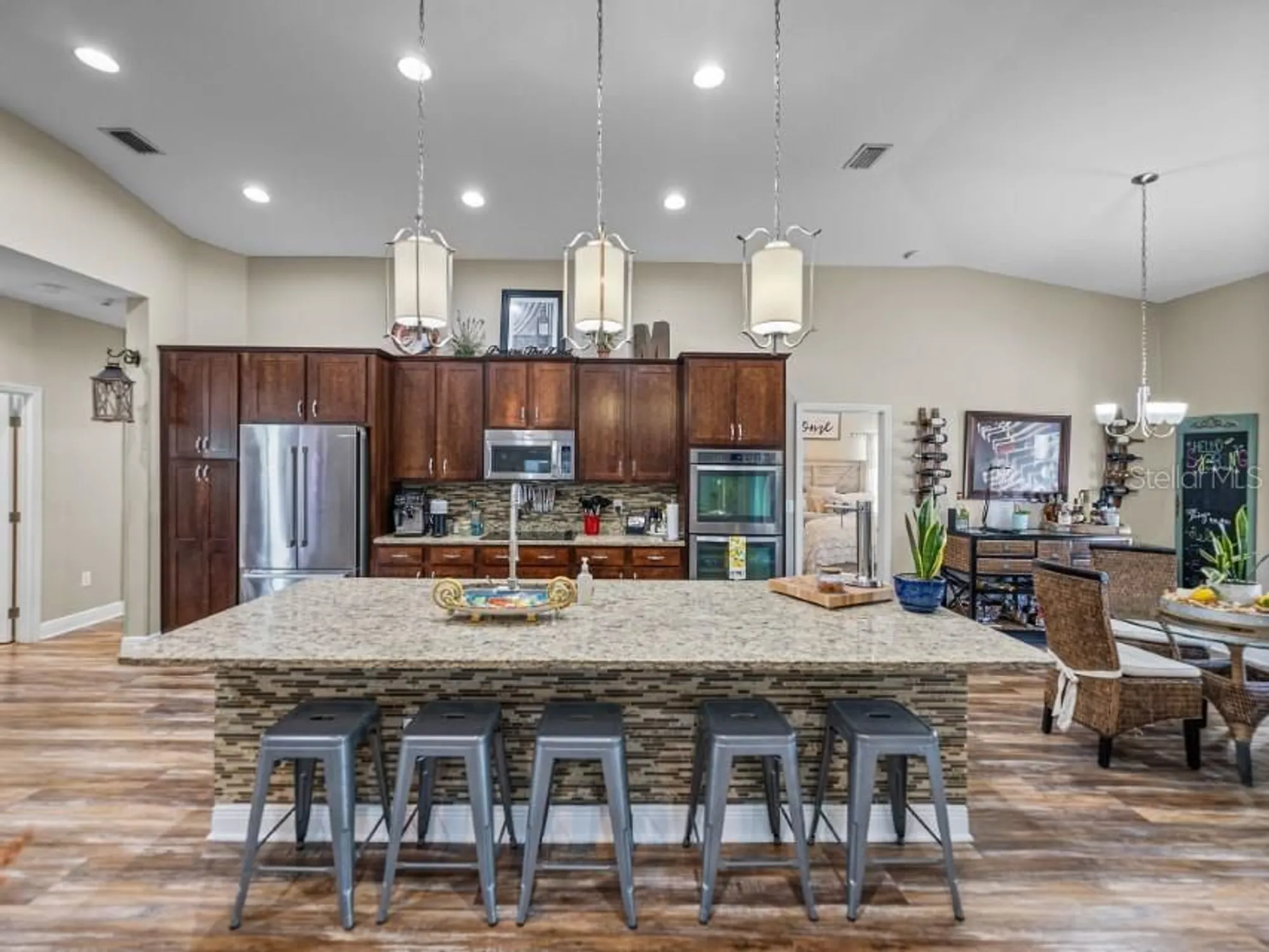 Property Slideshow image 18 of 59 | 13302 trailing moss dr, Dade City, FL, 33525