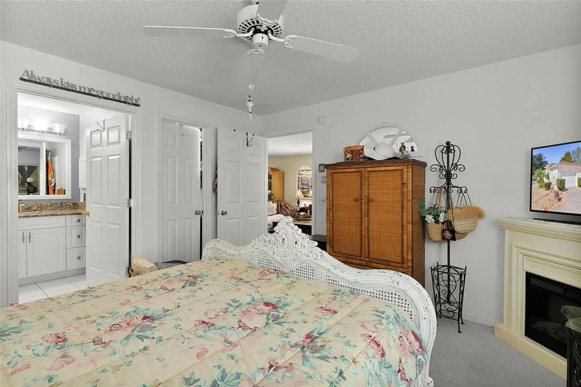 Property Slideshow image 20 of 53 | 1025 avalon ave, Lady Lake, FL, 32159