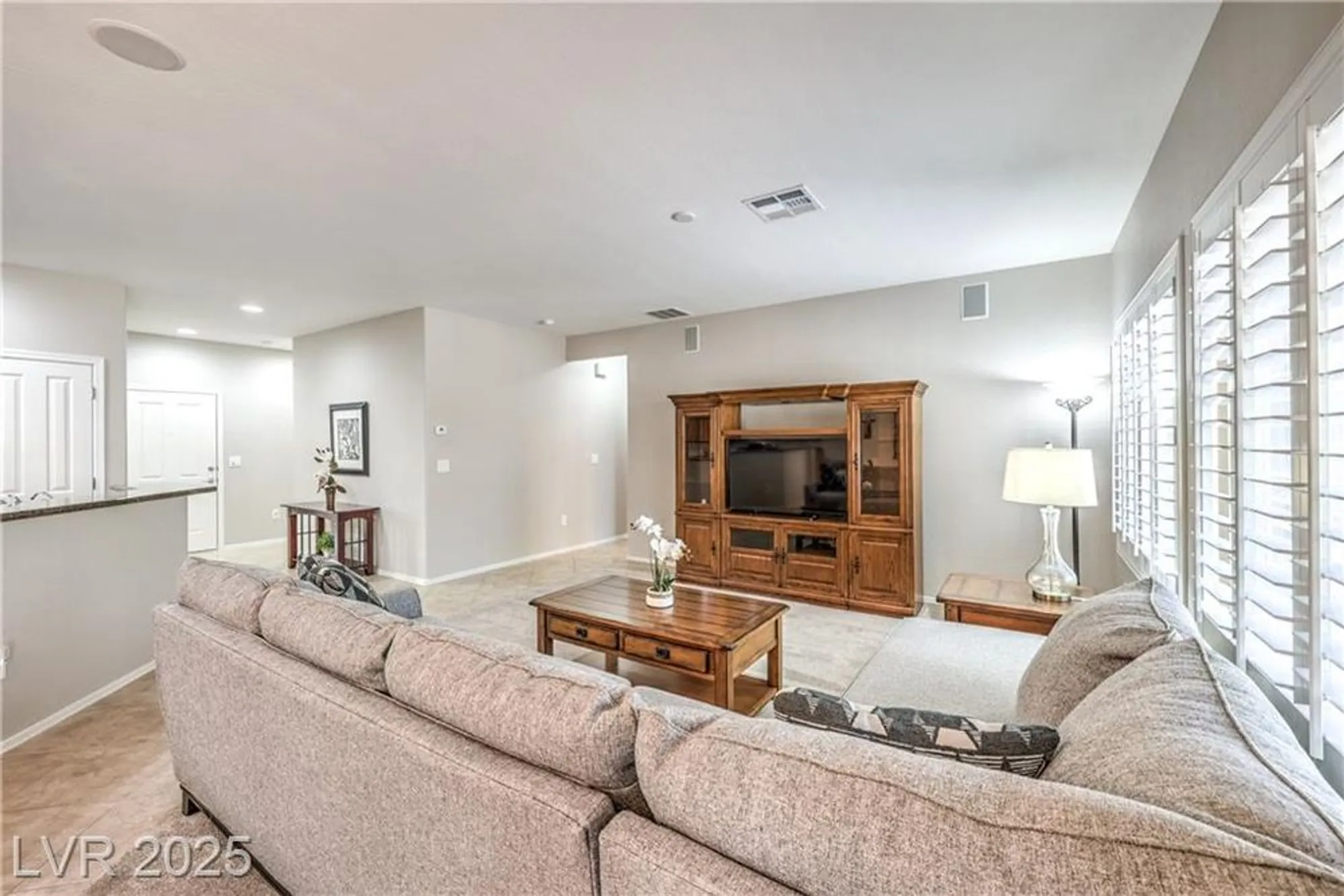 Property Slideshow image 7 of 44 | 7617 fieldfare dr, North Las Vegas, NV, 89084