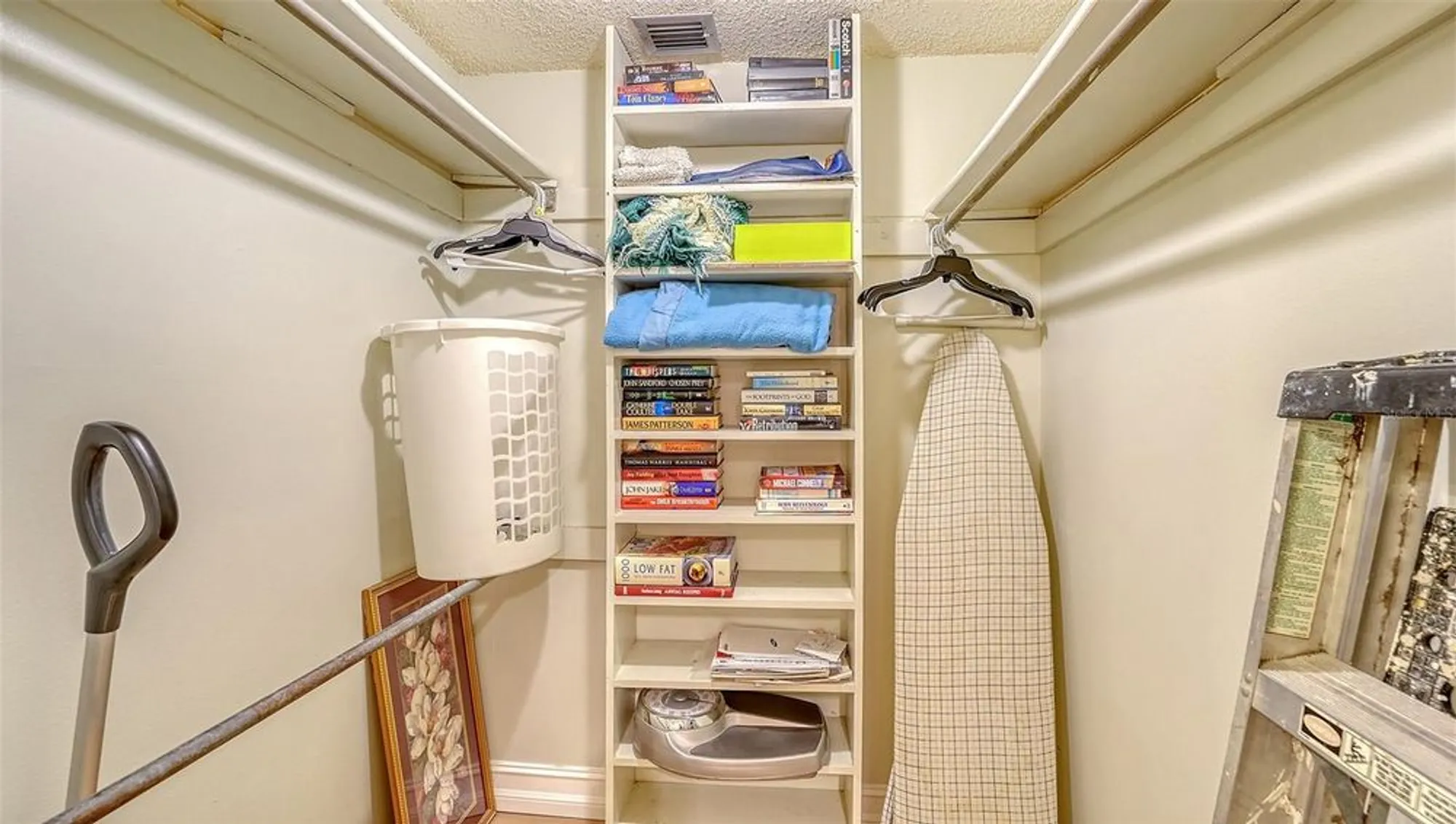 Property Slideshow image 27 of 66 | 7251 w country club dr 226, Sarasota, FL, 34243