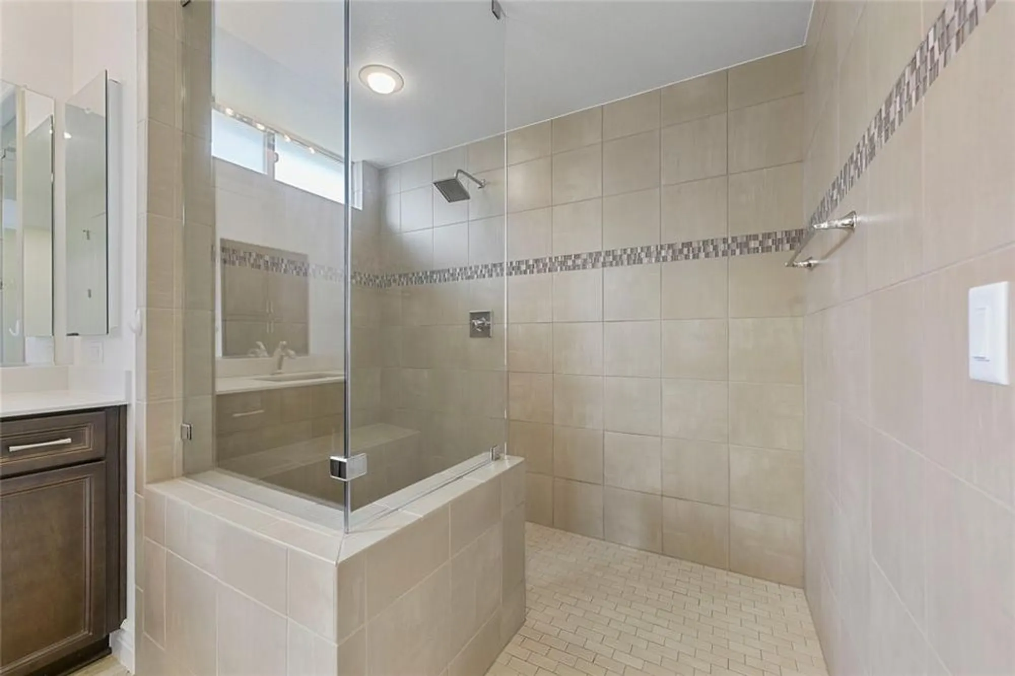 Property Slideshow image 17 of 33 | 9921 flint way, Denton, TX, 76207