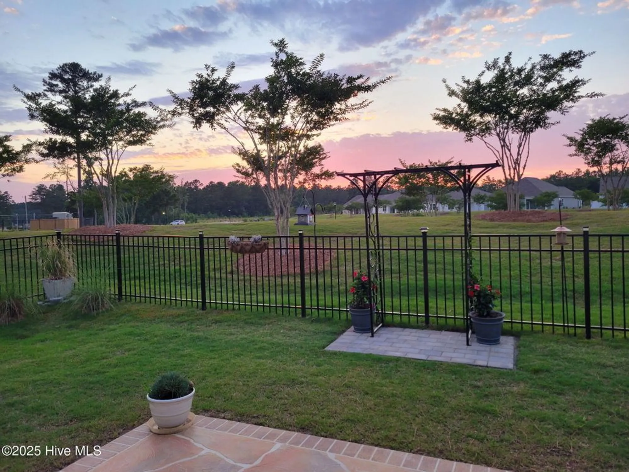 Property Slideshow image 16 of 46 | 5884 park west cir, Leland, NC, 28451