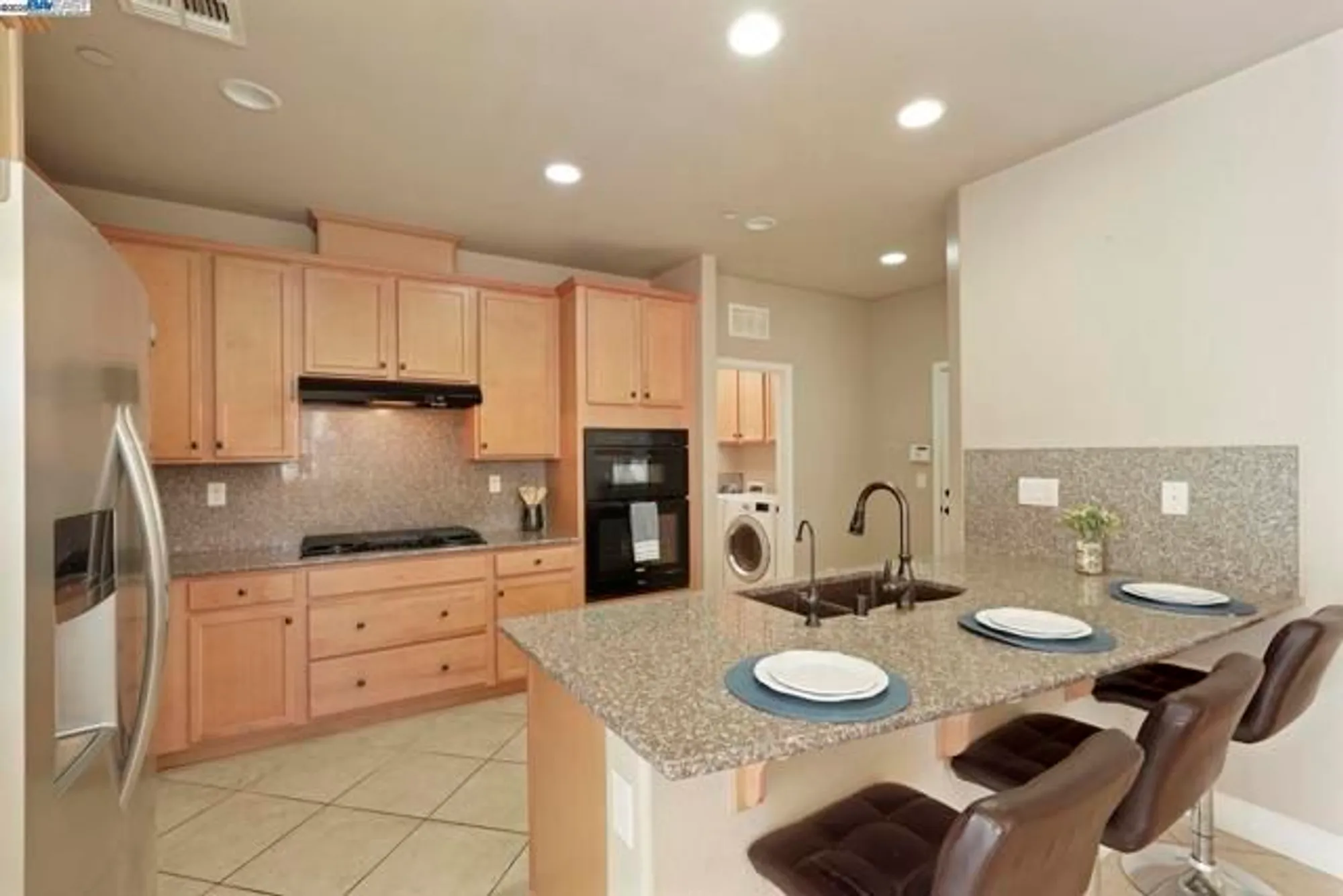 Property Slideshow image 17 of 54 | 2961 clear point way, Manteca, CA, 95336
