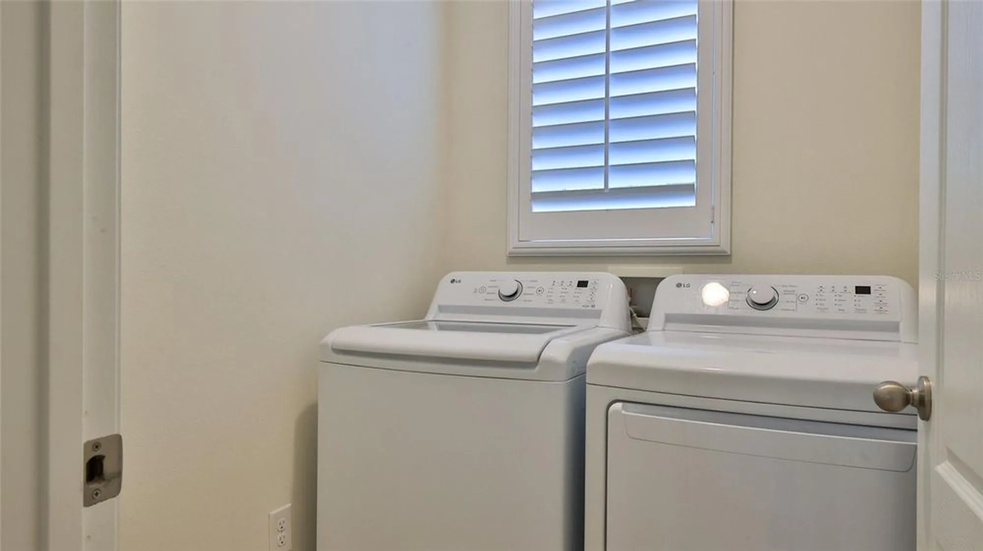 Property Slideshow image 30 of 40 | 349 caryota ct, New Smyrna Beach, FL, 32168