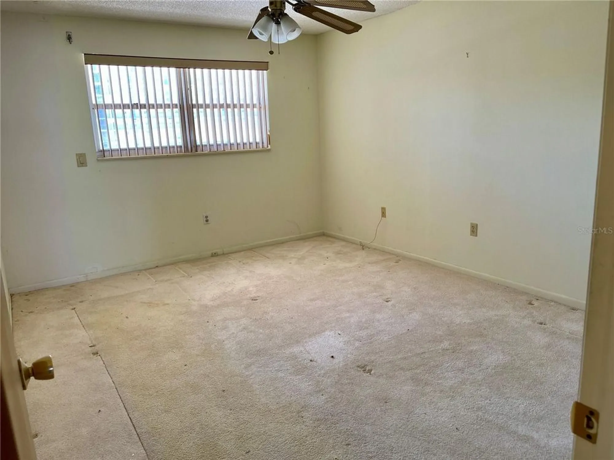 Property Slideshow image 9 of 18 | 6025 shore blvd 509, Gulfport, FL, 33707