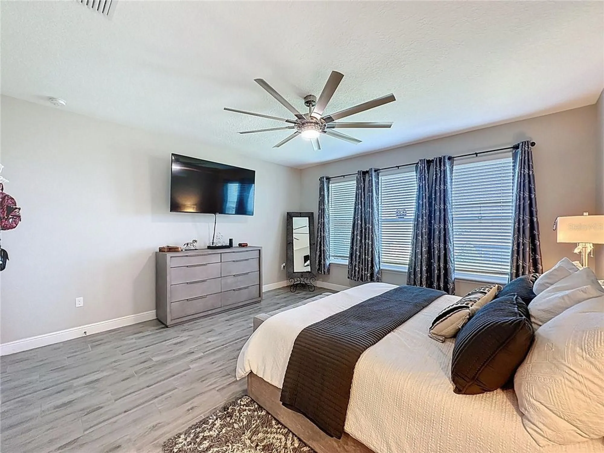 Property Slideshow image 38 of 97 | 623 conservation blvd, Groveland, FL, 34736