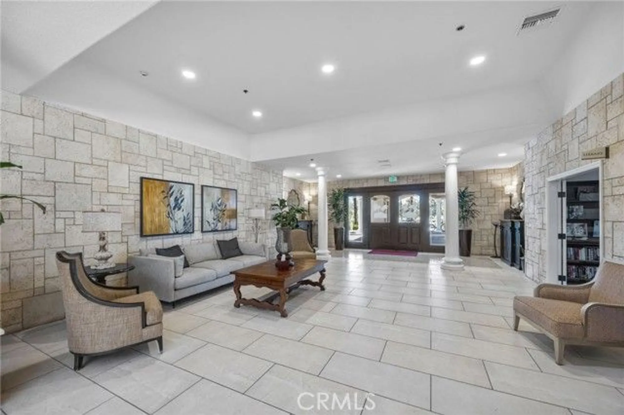 Property Slideshow image 36 of 44 | 40430 via francisco, Murrieta, CA, 92562