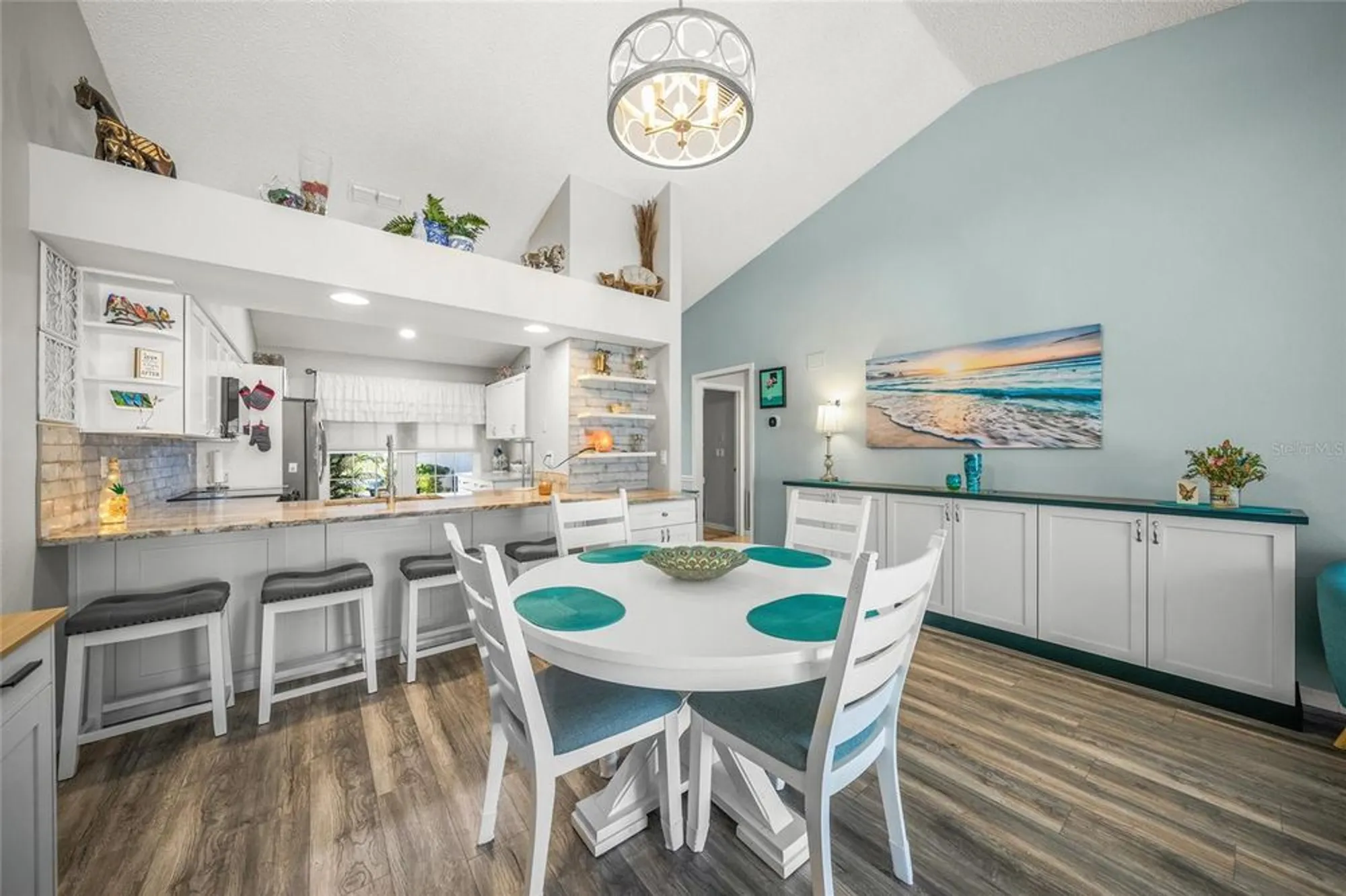 Property Slideshow image 16 of 51 | 5958 clubside dr, Sarasota, FL, 34243