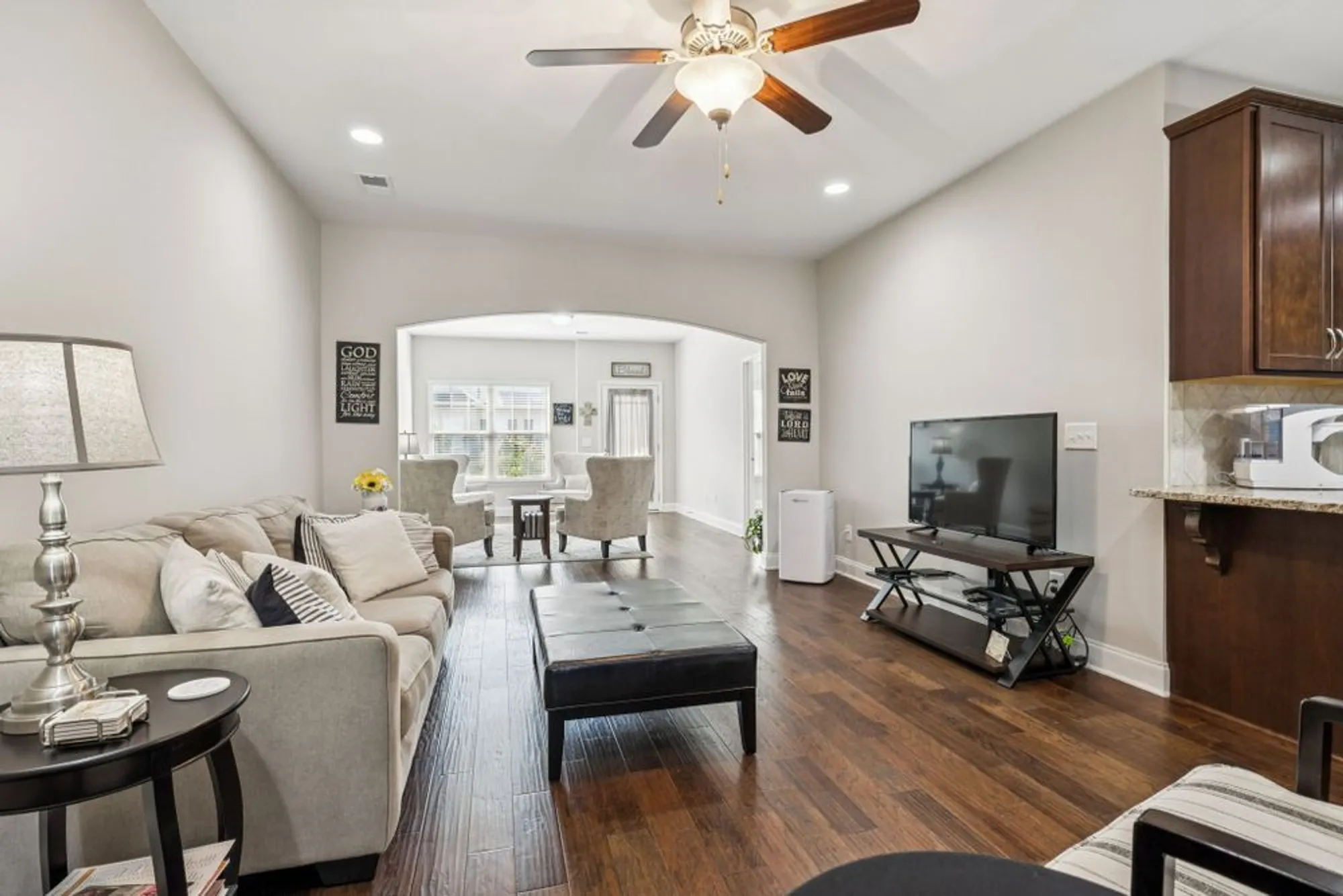 Property Slideshow image 14 of 42 | 161 winslow ct, Gallatin, TN, 37066