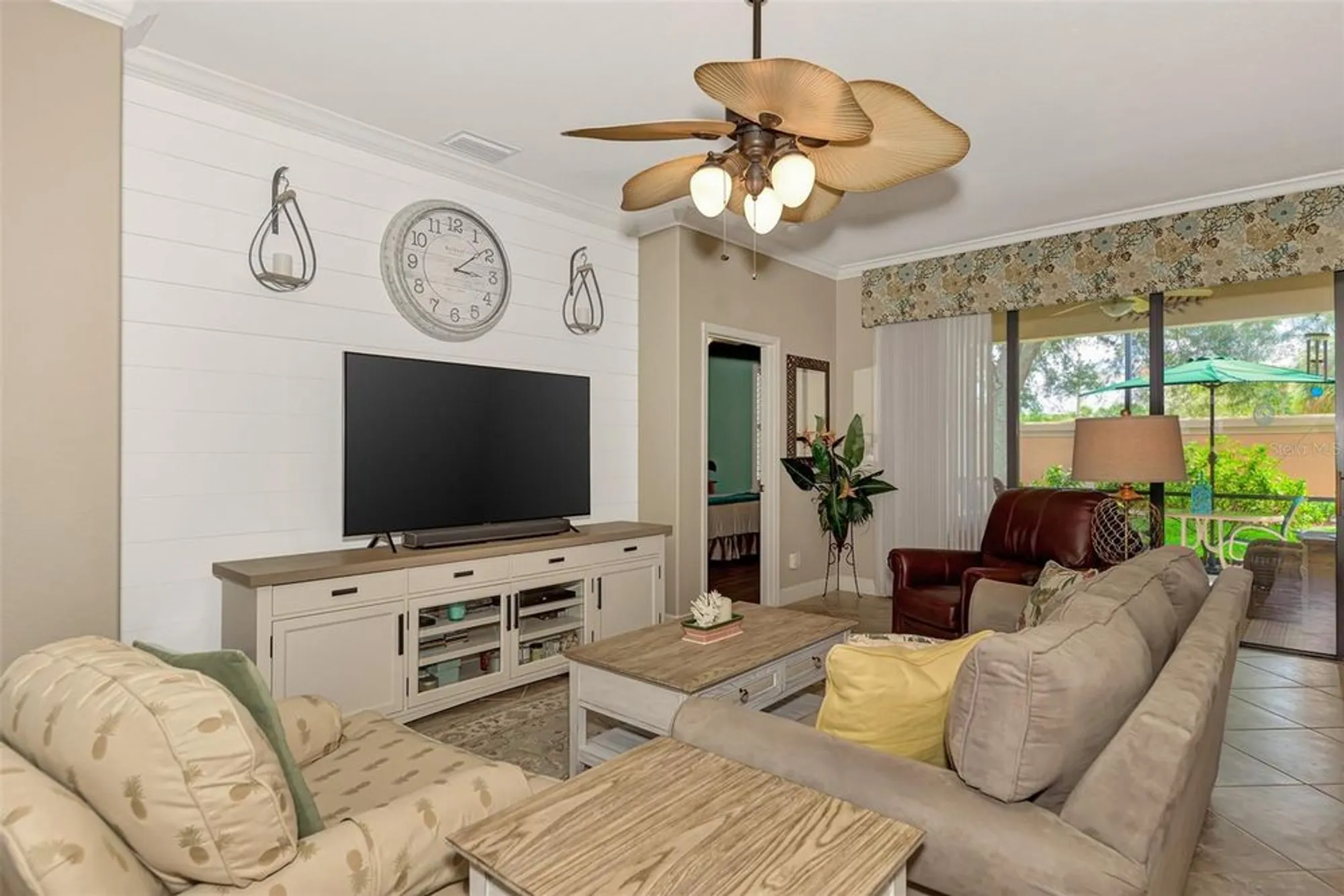 Property Slideshow image 12 of 54 | 1502 maseno dr, Venice, FL, 34292