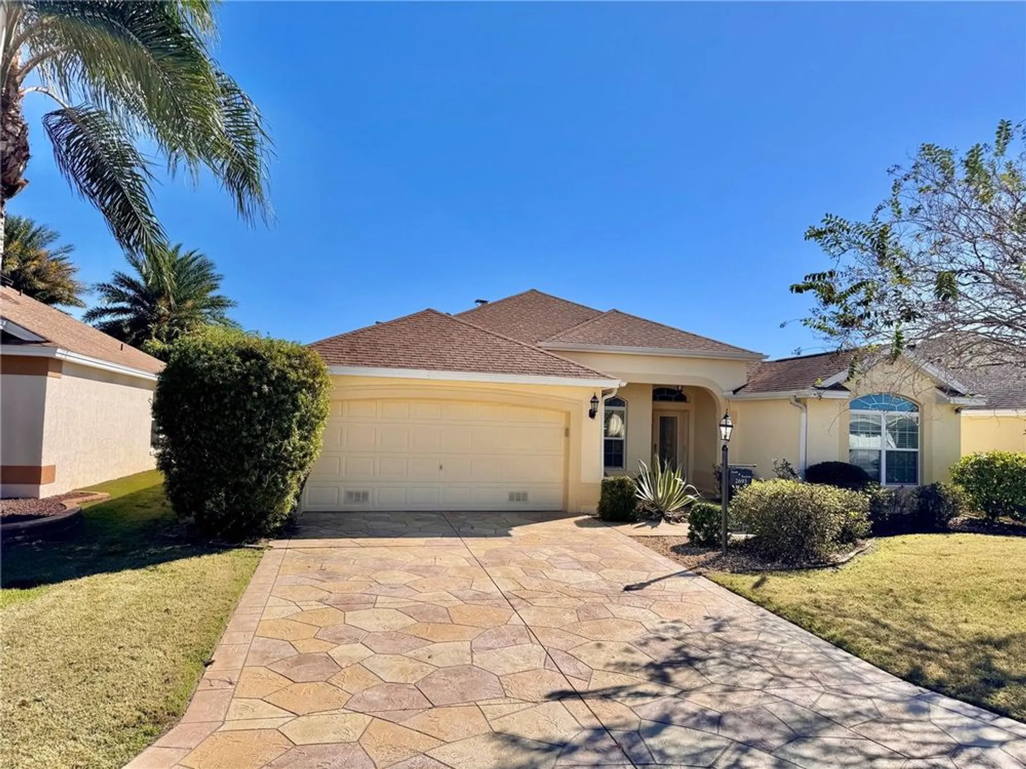 Property Slideshow image 1 of 30 | 2693 persimmon loop, The Villages, FL, 32162