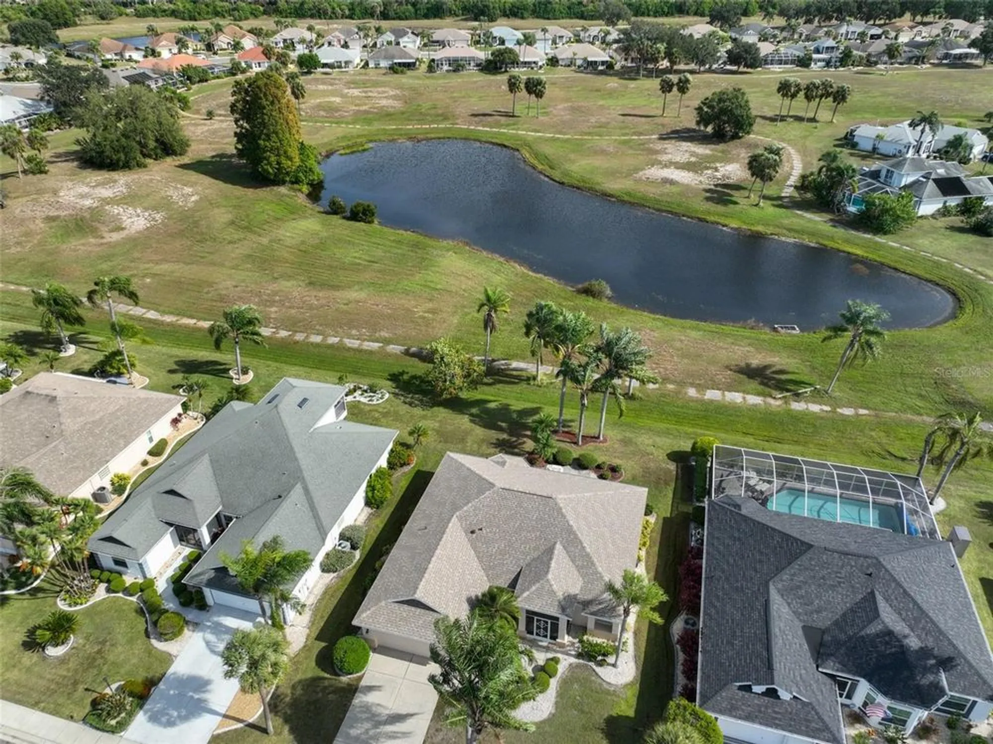 Property Slideshow image 2 of 44 | 731 winterbrooke way, Sun City Center, FL, 33573