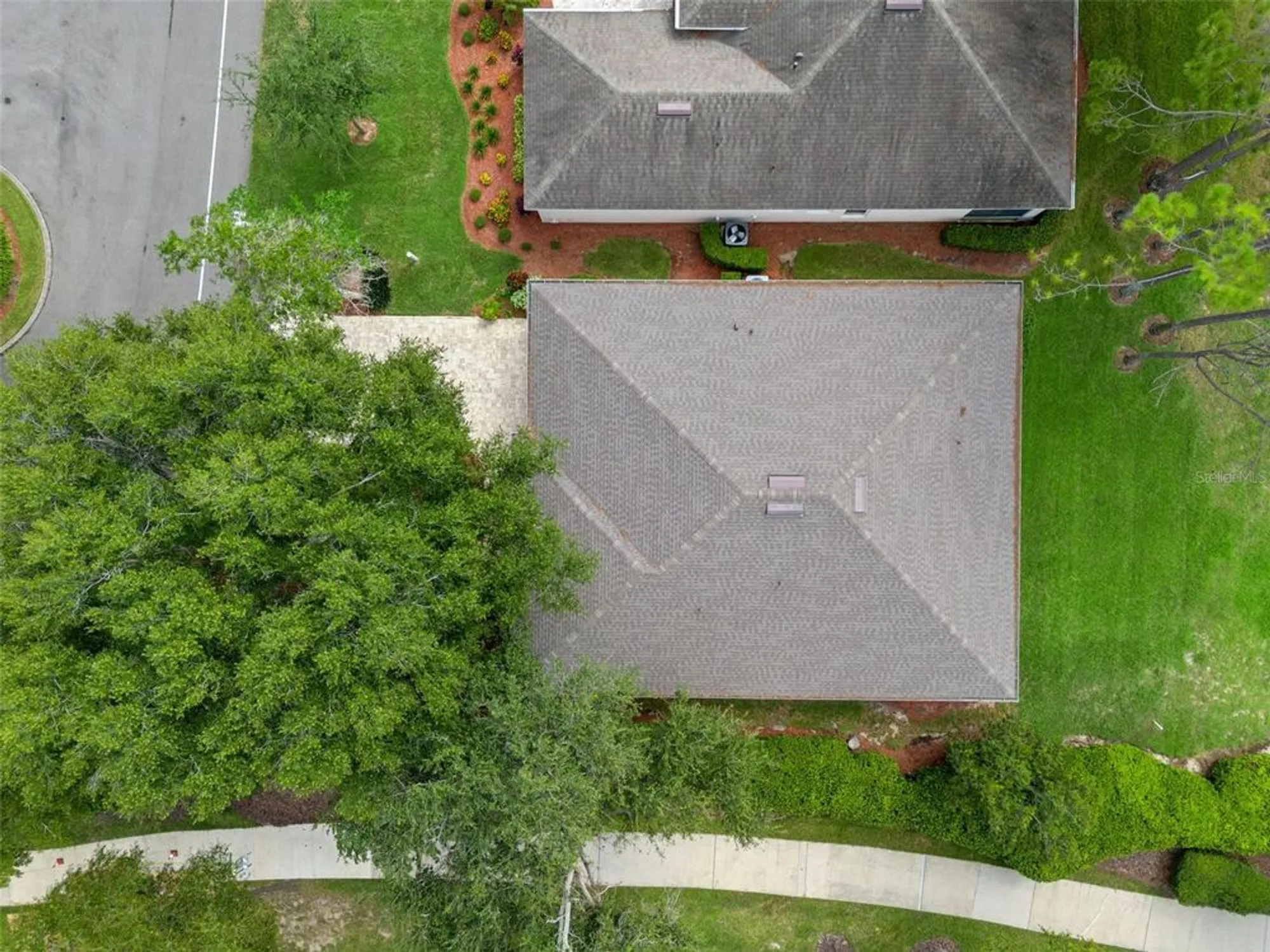 Property Slideshow image 54 of 95 | 2289 twickingham ct, Clermont, FL, 34711