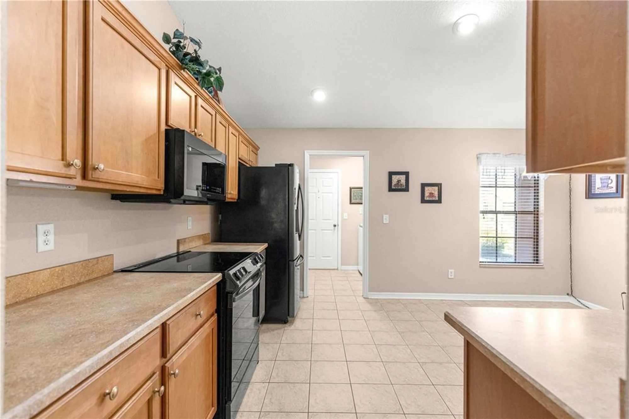 Property Slideshow image 7 of 39 | 12054 se 174th pl, Summerfield, FL, 34491