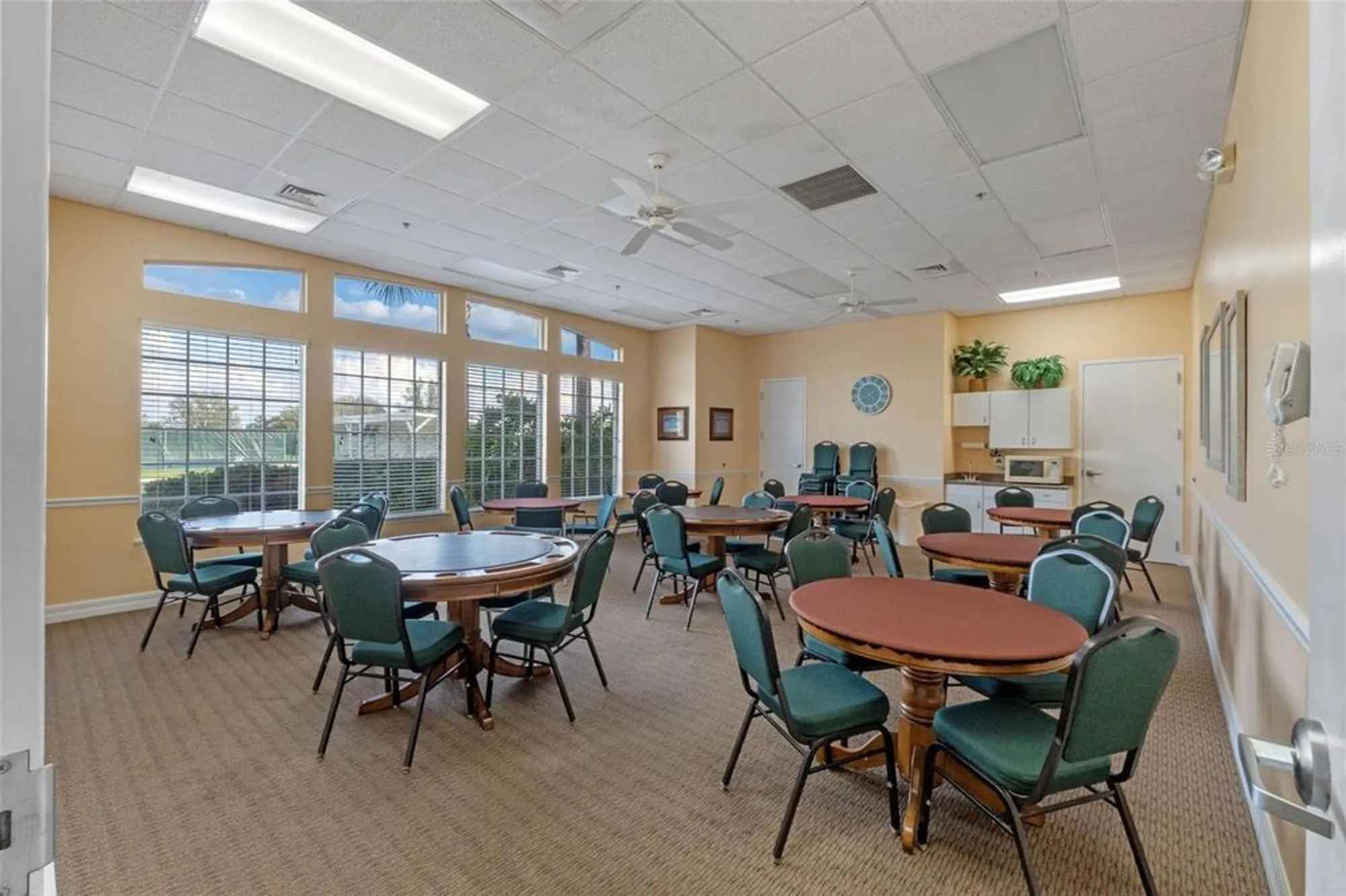 Property Slideshow image 52 of 69 | 27111 nostalgia dr, Leesburg, FL, 34748