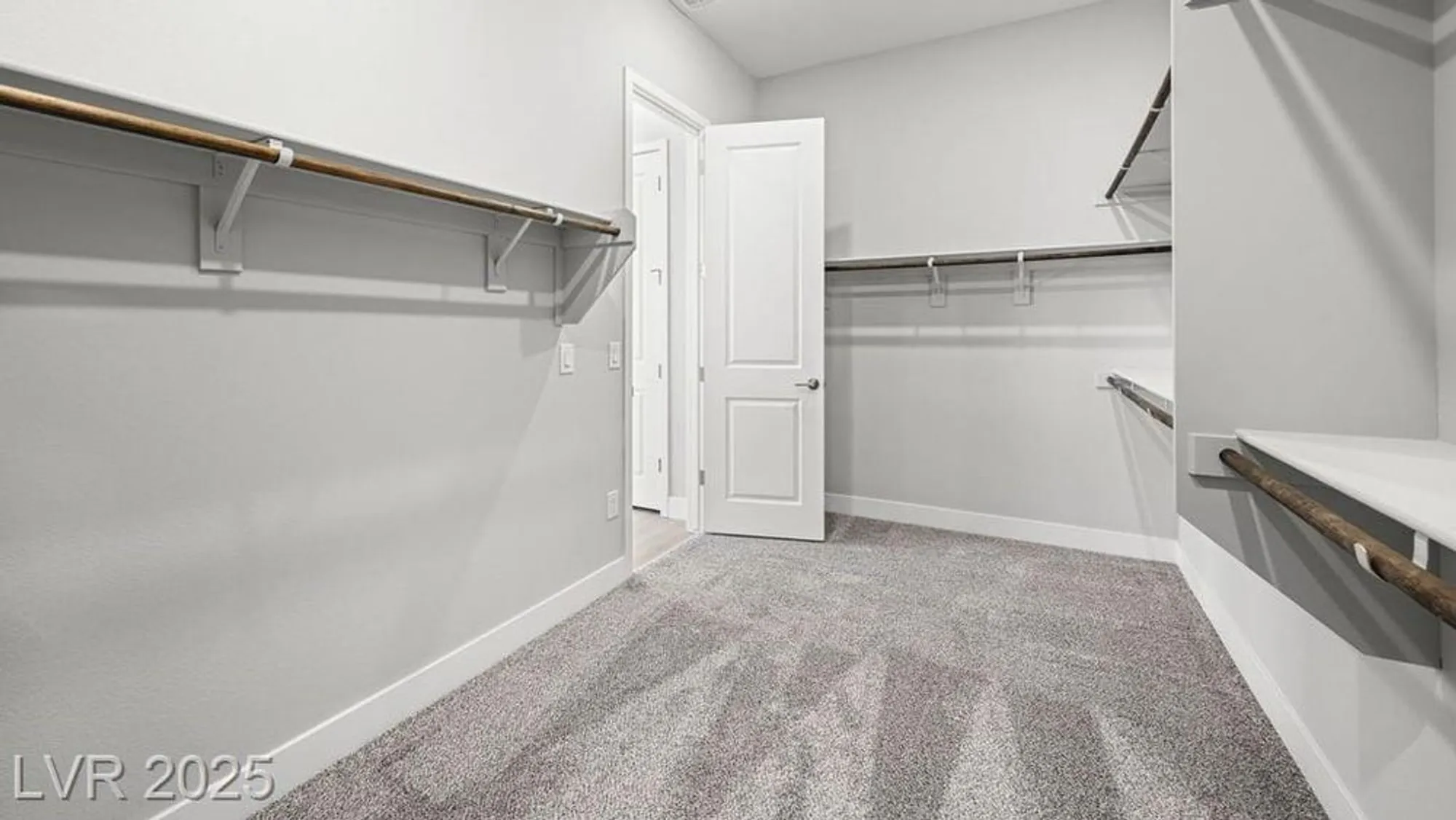 Property Slideshow image 38 of 48 | 241 paraggi bay dr, Henderson, NV, 89011