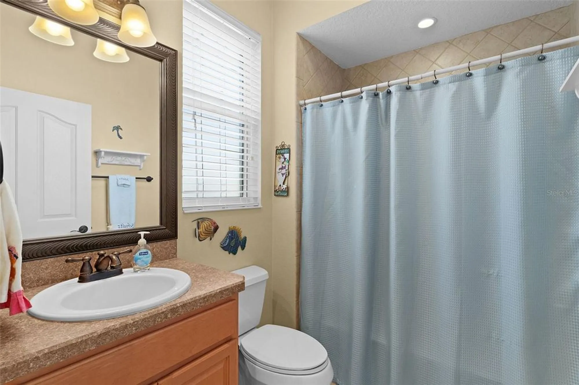 Property Slideshow image 26 of 48 | 578 inner cir, The Villages, FL, 32162