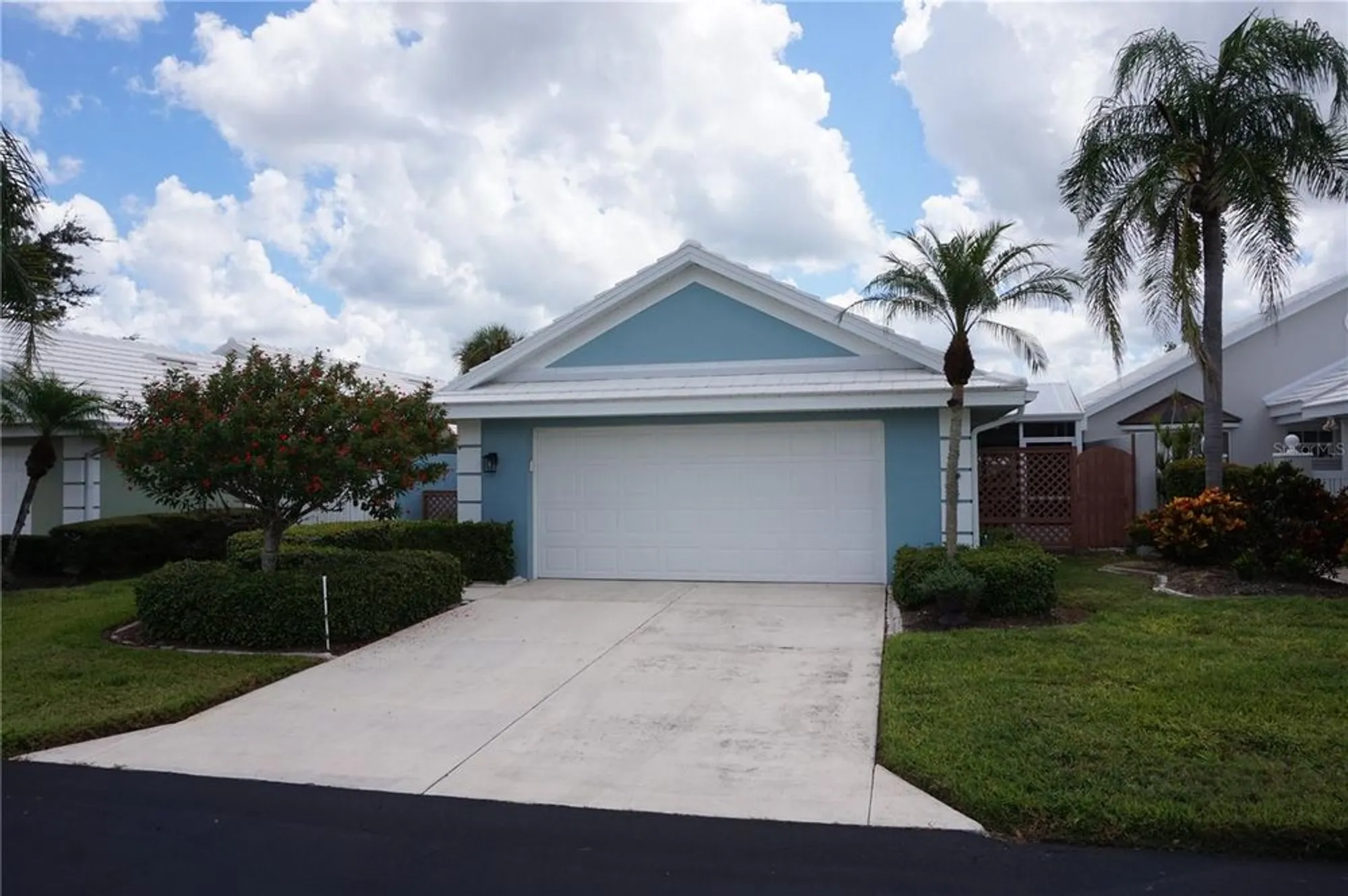 Property Slideshow image 1 of 35 | 789 harrington lake dr 68, Venice, FL, 34293