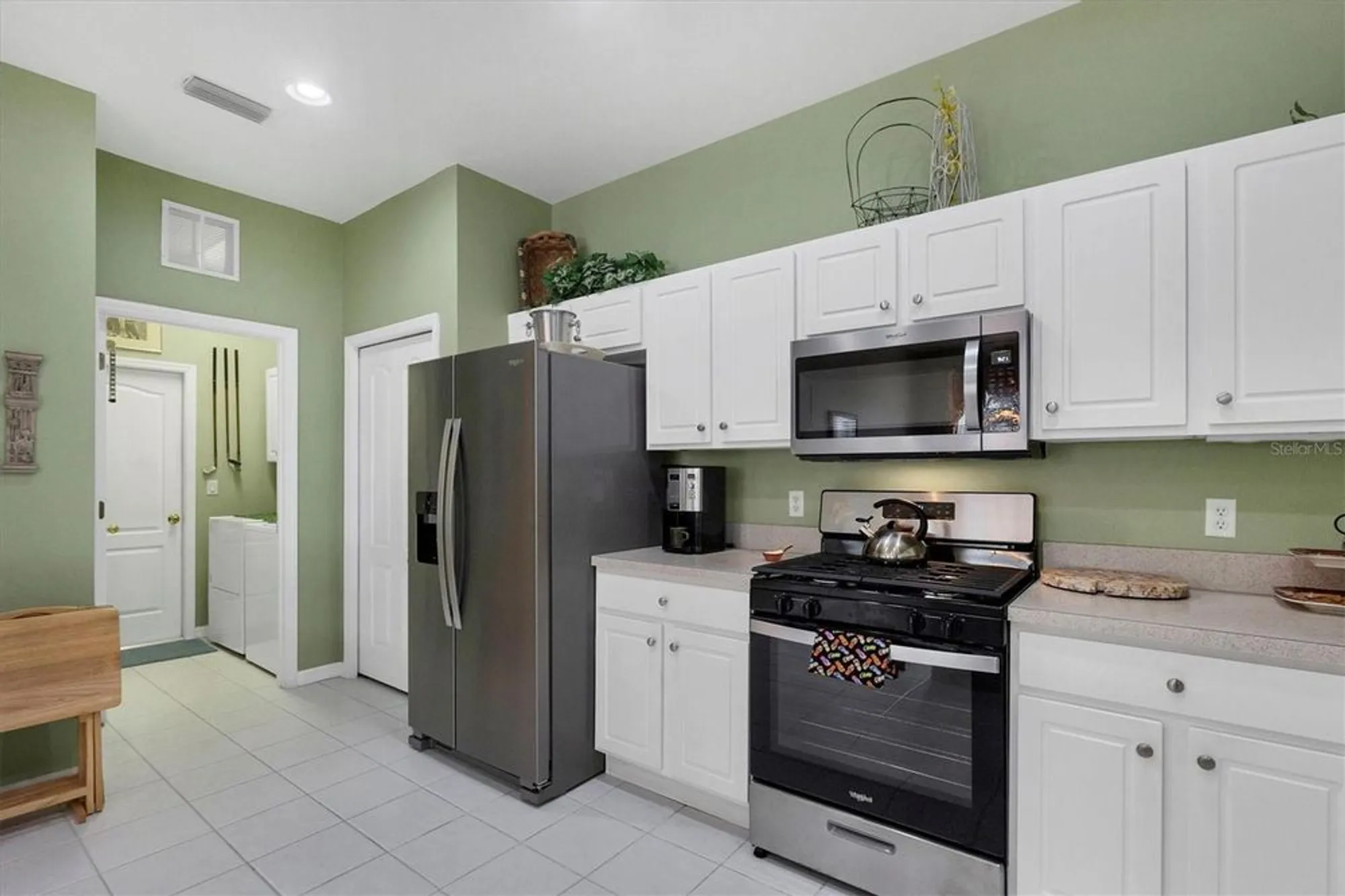 Property Slideshow image 17 of 62 | 4301 whispering oaks dr, North Port, FL, 34287
