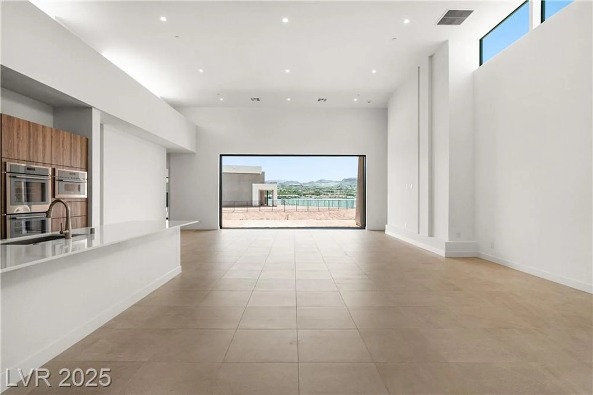 Property Slideshow image 87 of 98 | 1533 pleasant bay ct, Henderson, NV, 89011