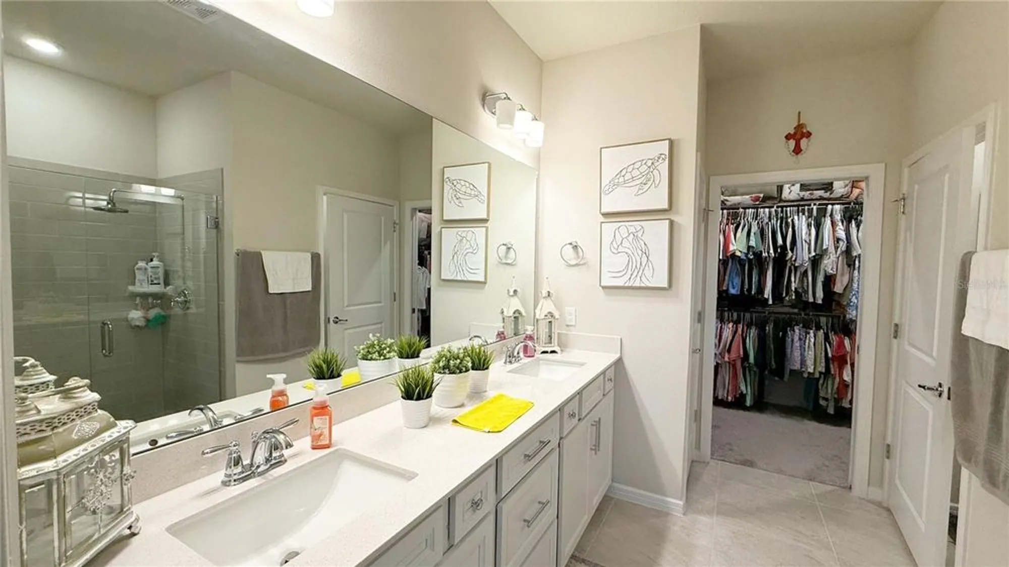 Property Slideshow image 13 of 35 | 1875 spring shower cir, Kissimmee, FL, 34744
