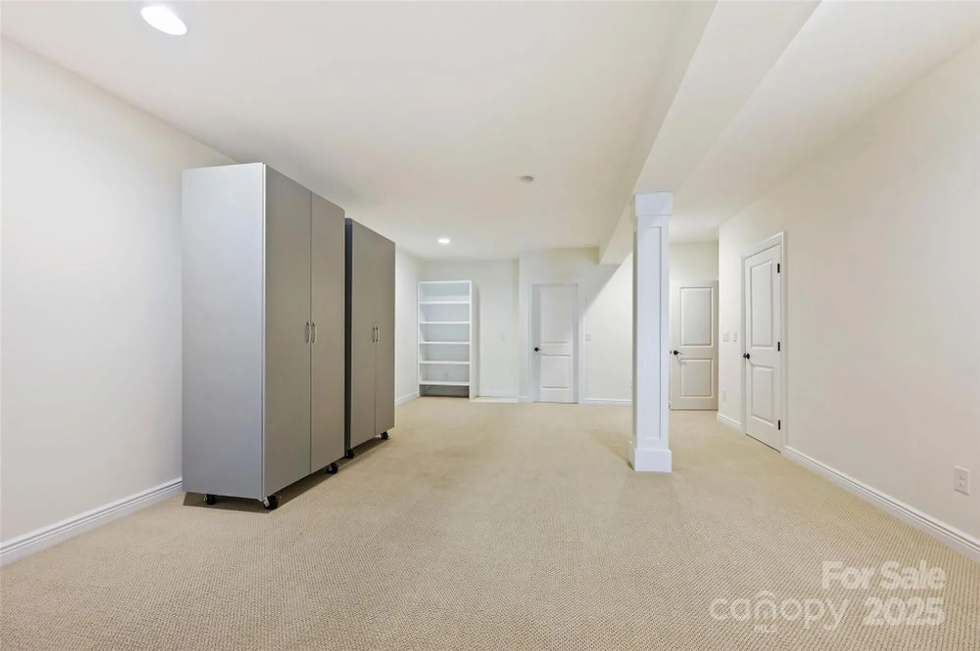 Property Slideshow image 20 of 27 | 14629 glen valley ct, Charlotte, NC, 28278