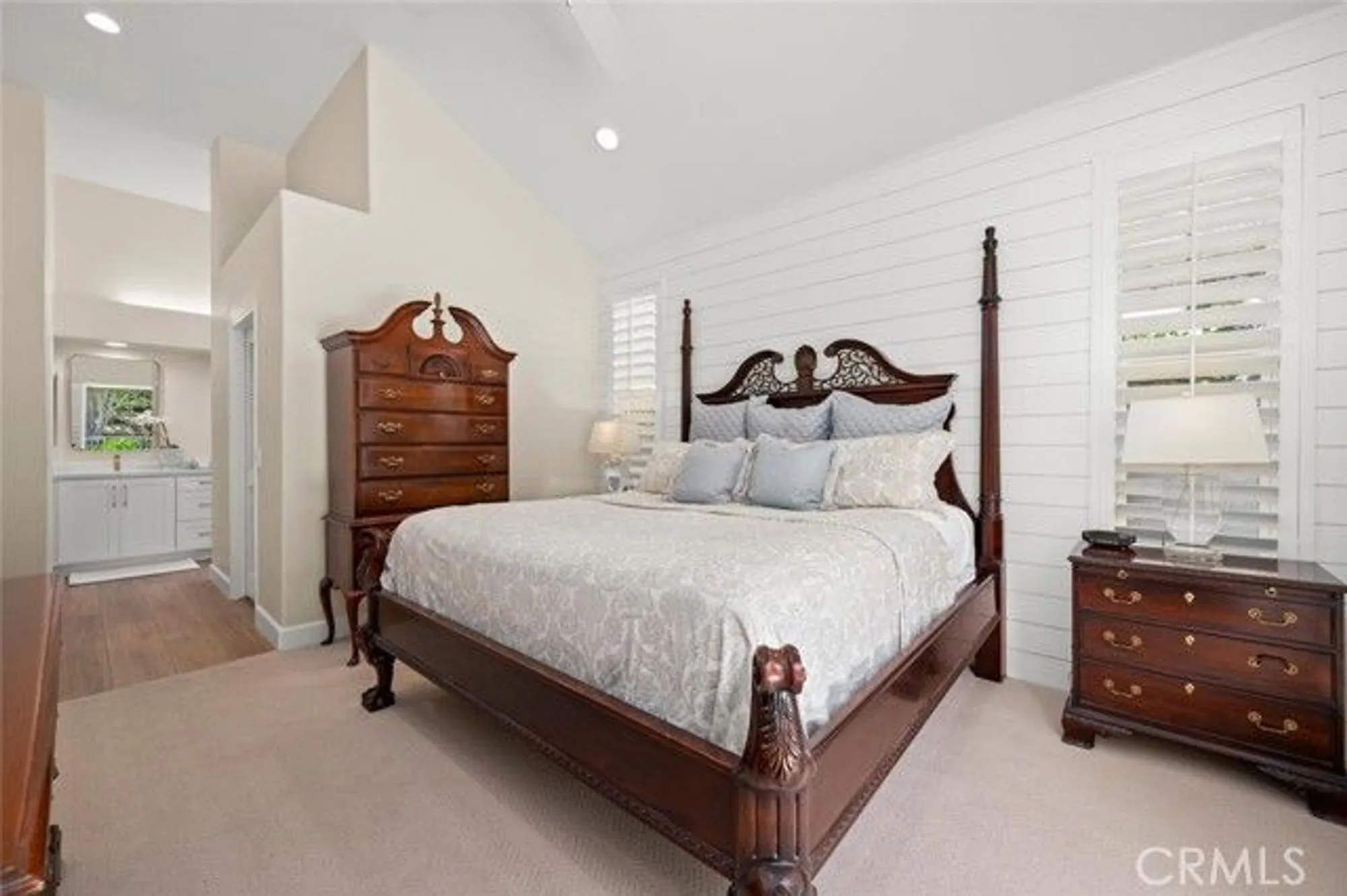 Property Slideshow image 16 of 46 | 21396 miramar, Mission Viejo, CA, 92692